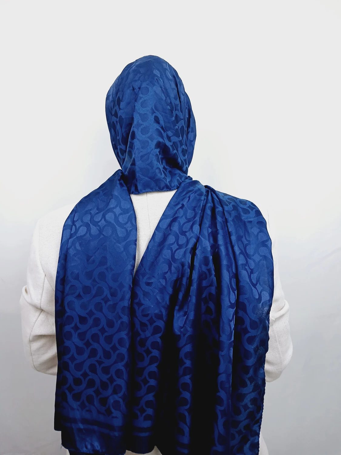 Lacivert Desenli Jakar Şal