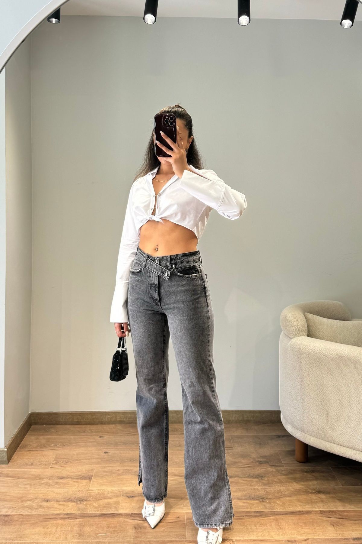 Paça Detay Straight Fit Jean