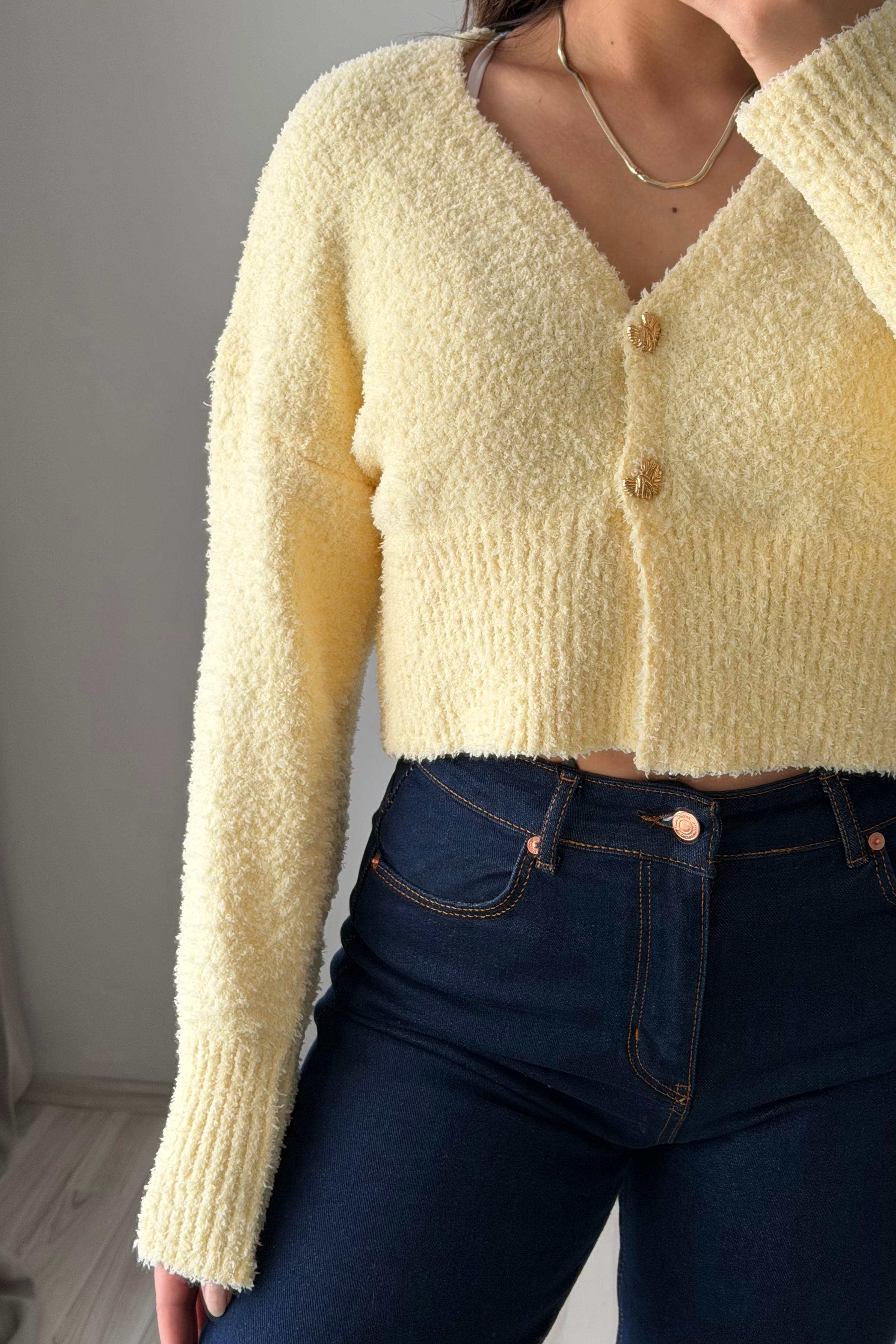 Soft Dokulu Kısa Triko Hırka