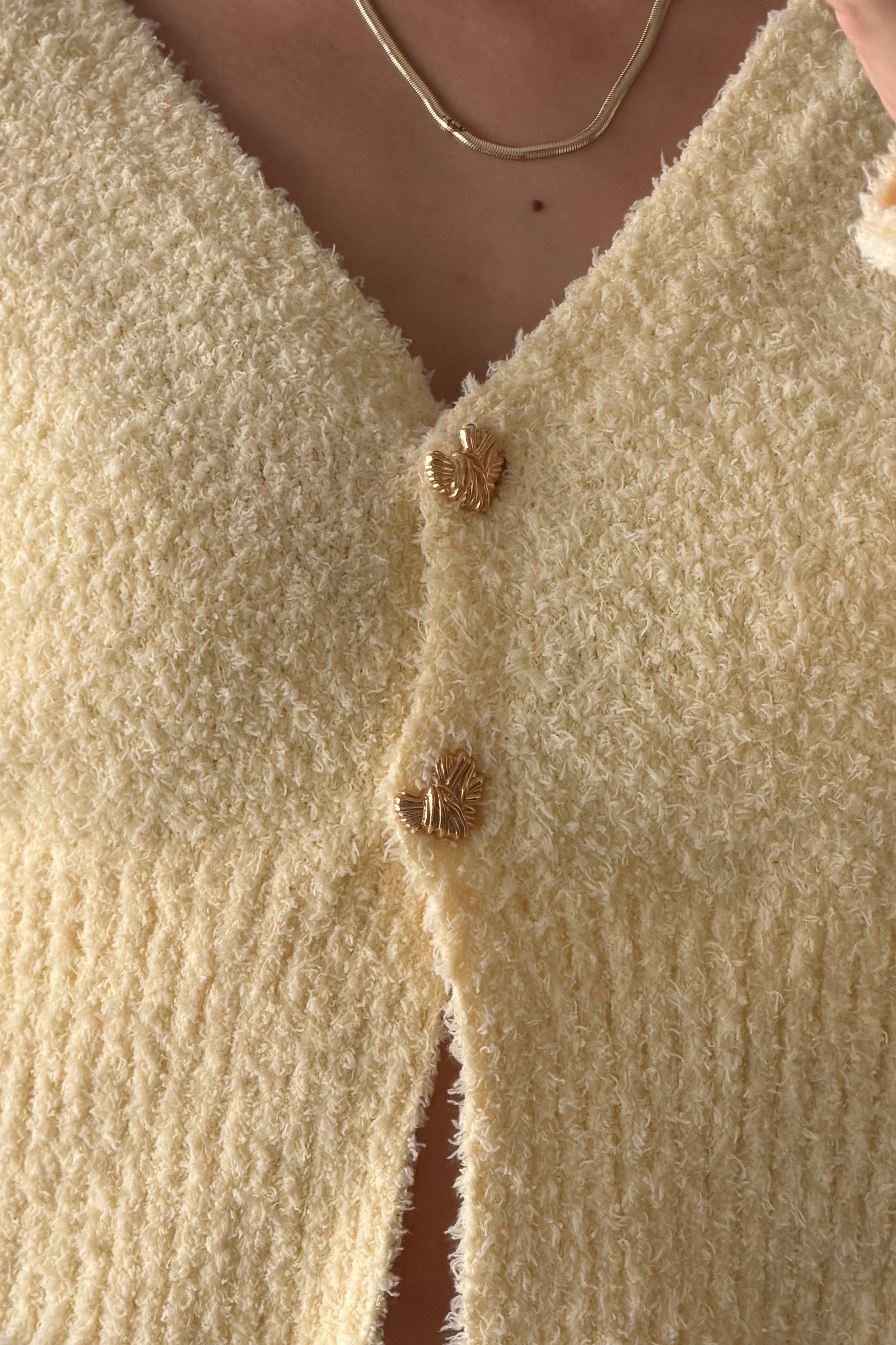 Soft Dokulu Kısa Triko Hırka