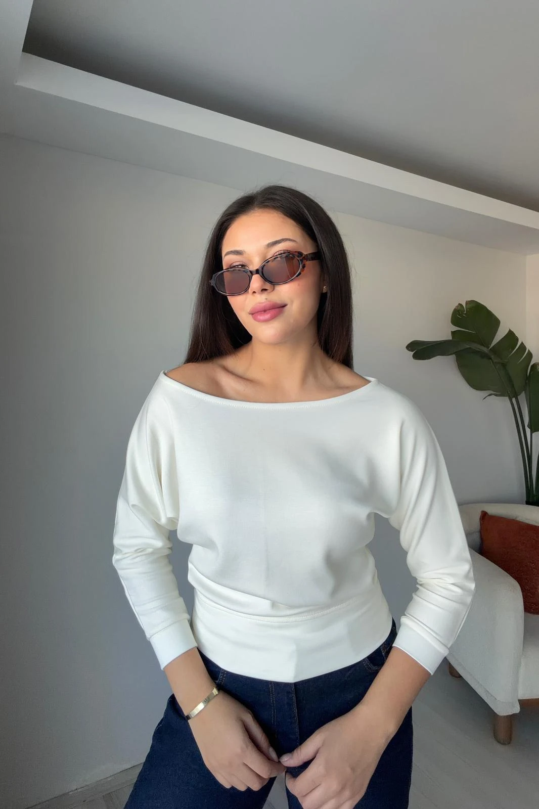 Yarasa Kol Omzu Açık Modal Bluz