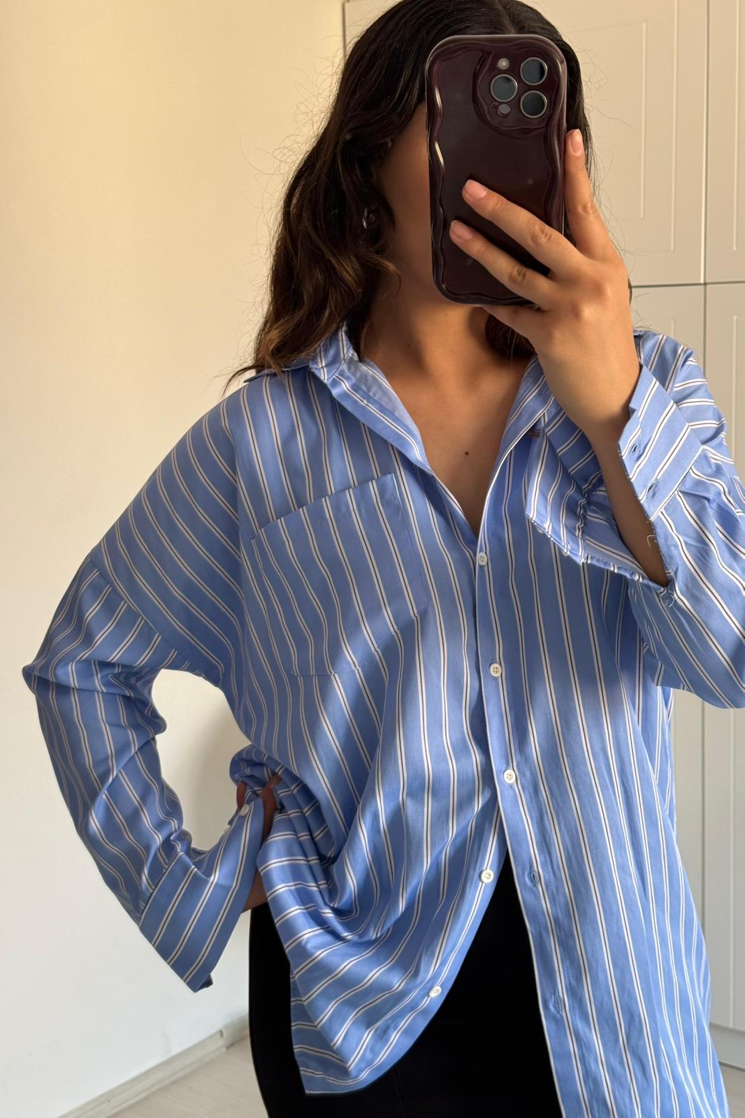 Mavi Çizgili Oversize Tek Cep Gömlek