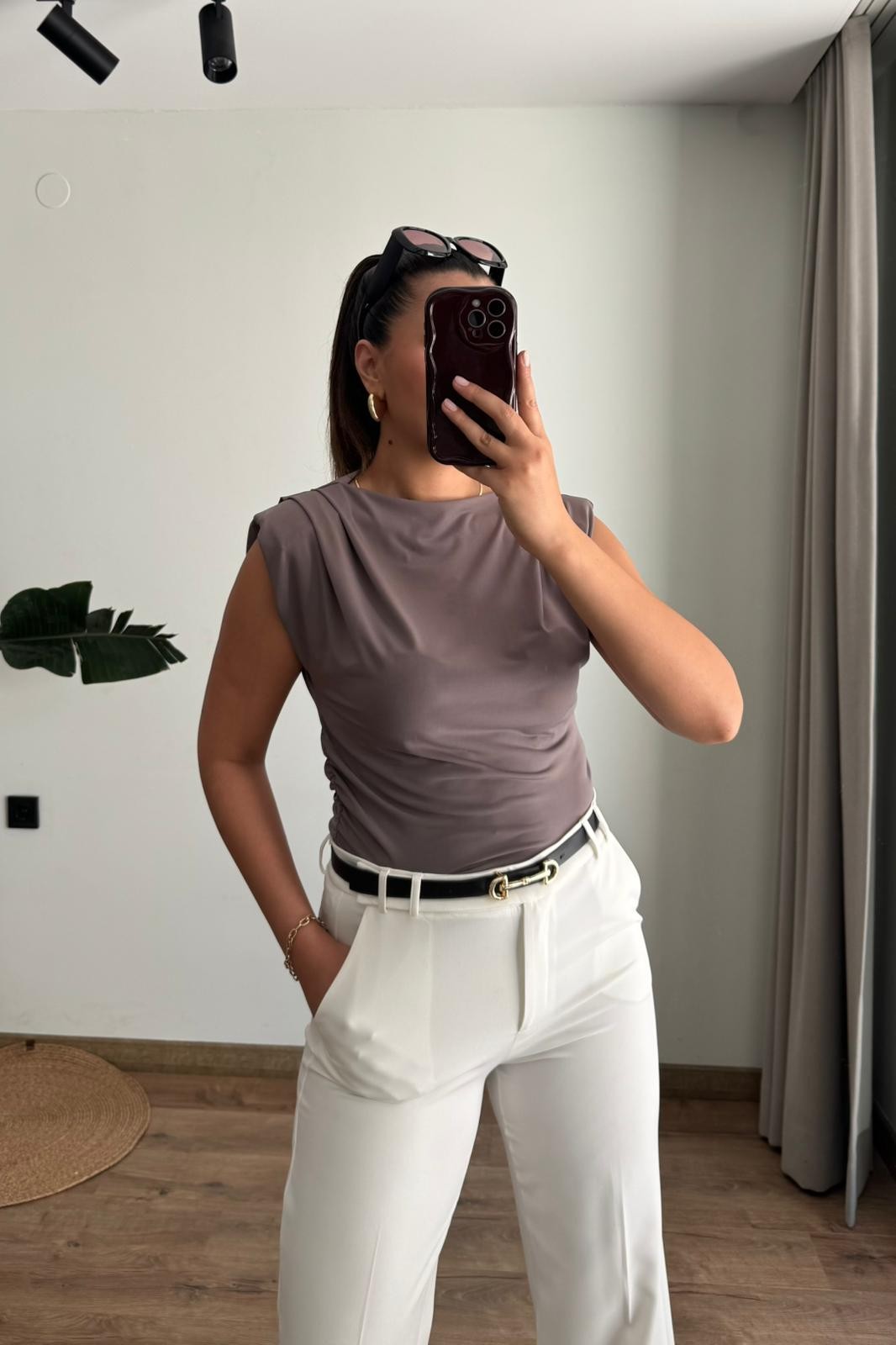 Drape Detaylı Vatkalı Bluz - vizon