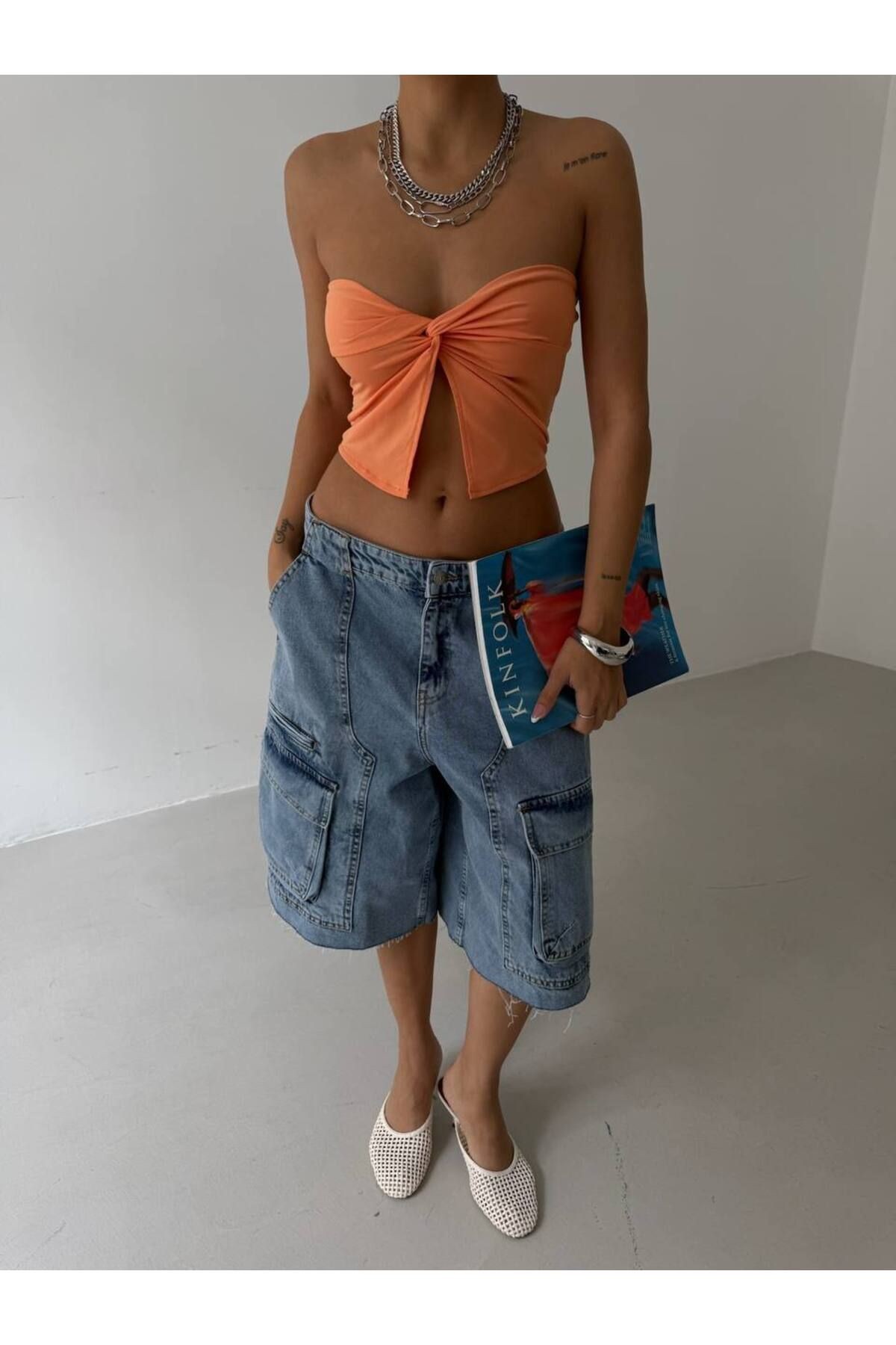 Straplez Düğüm Detaylı Crop Bluz – 3 Renk