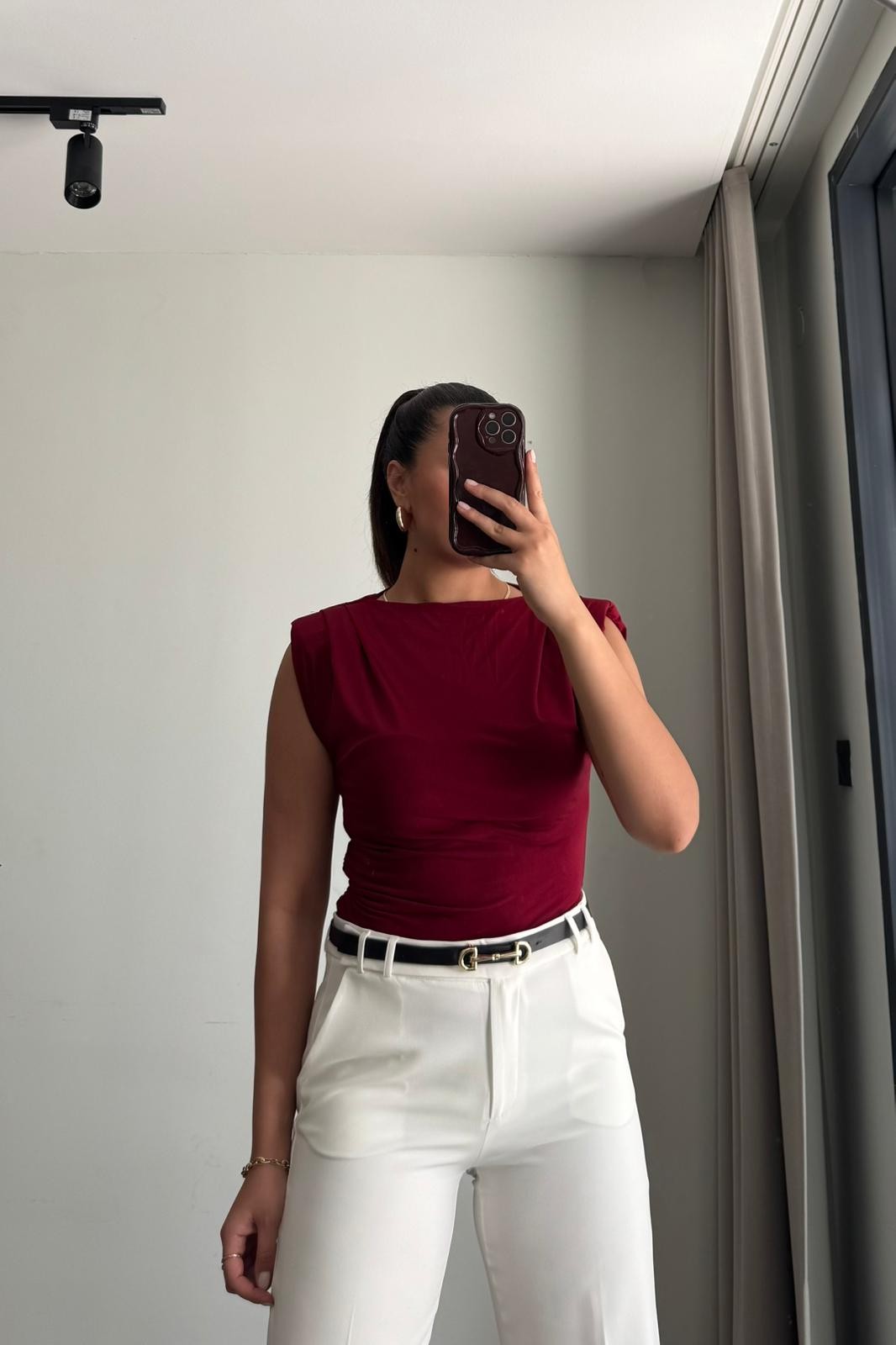 Drape Detaylı Vatkalı Bluz - bordo