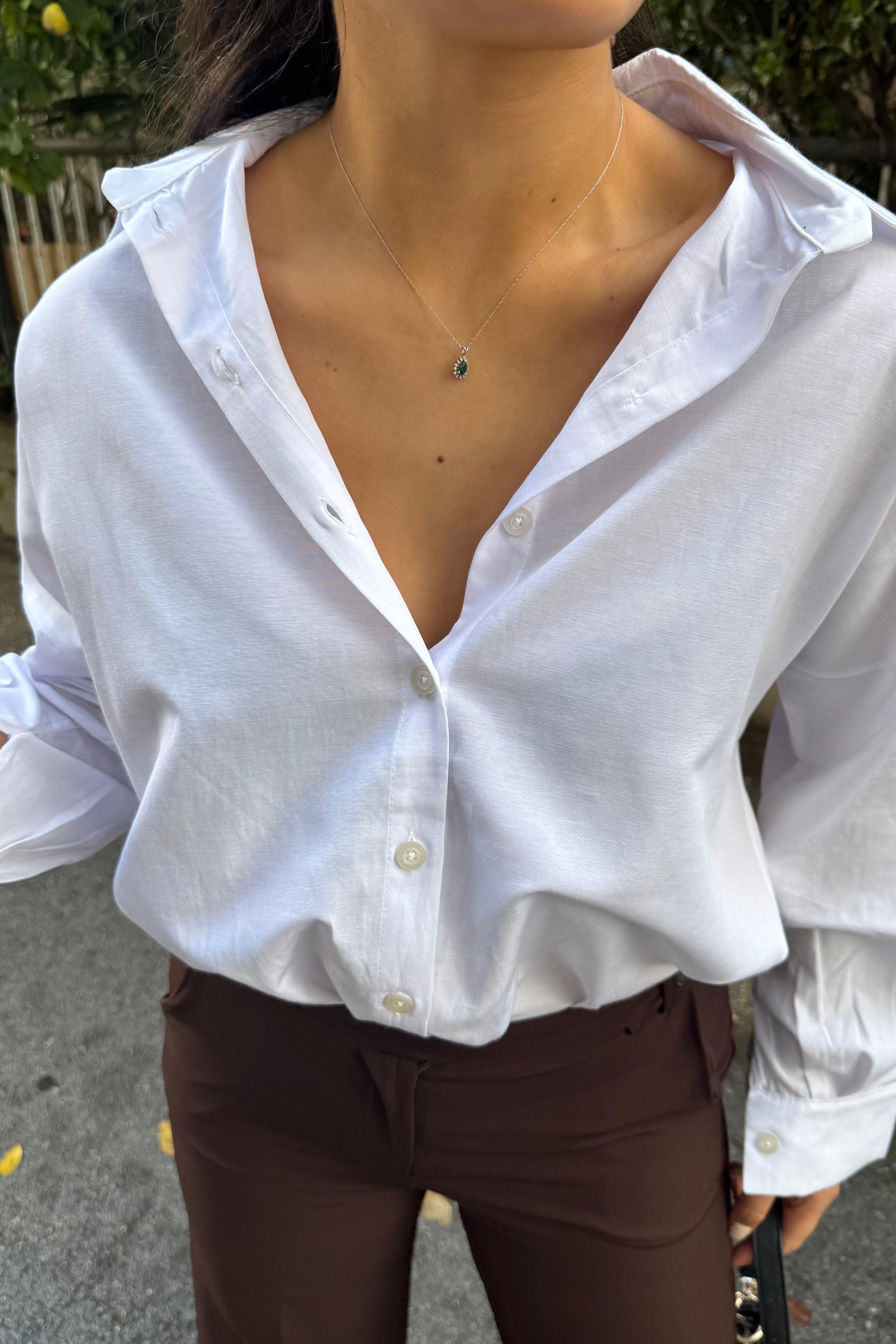 Beyaz Oversize Basic Gömlek