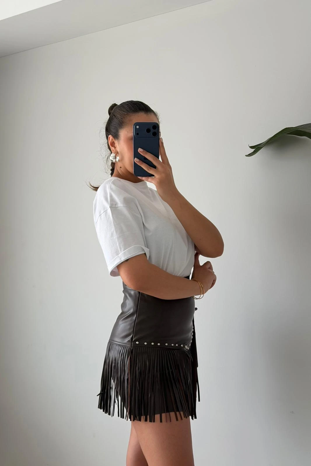 Püskül Detaylı Suni Deri Mini Etek