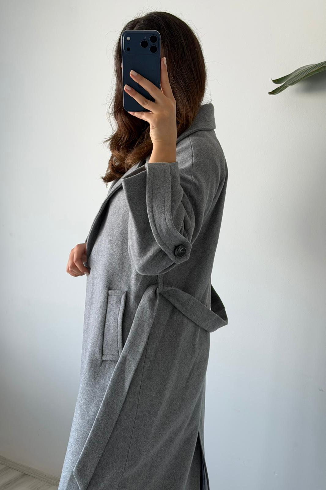 Oversize Kemerli Kaşe Palto