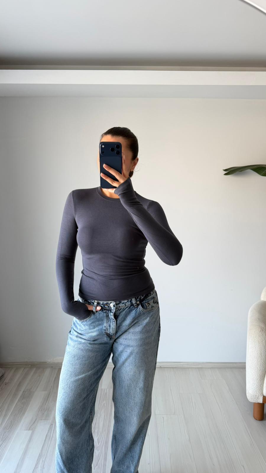 Parmak Geçirmeli Body