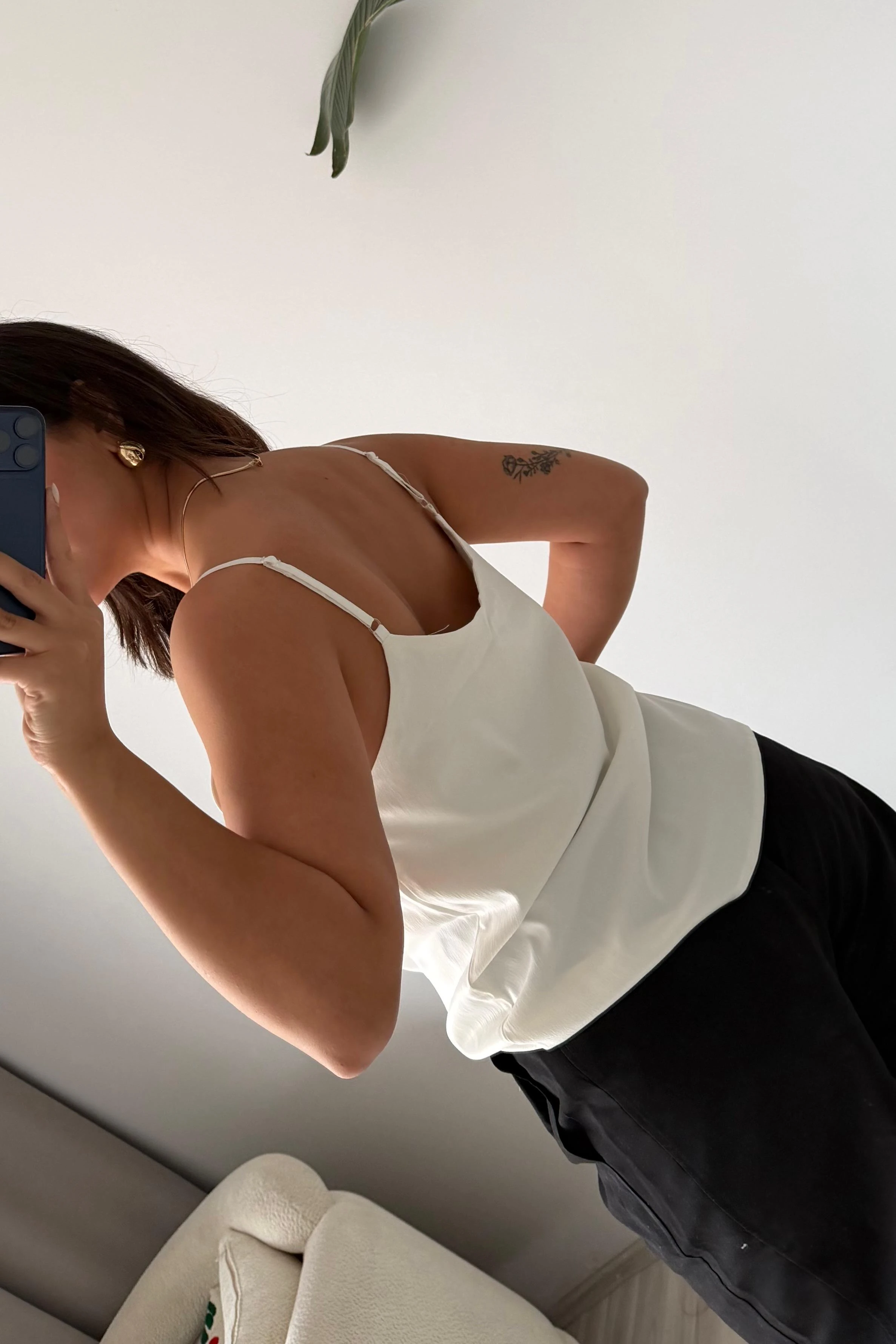 İnce Askılı Saten Görünümlü Bluz - beyaz