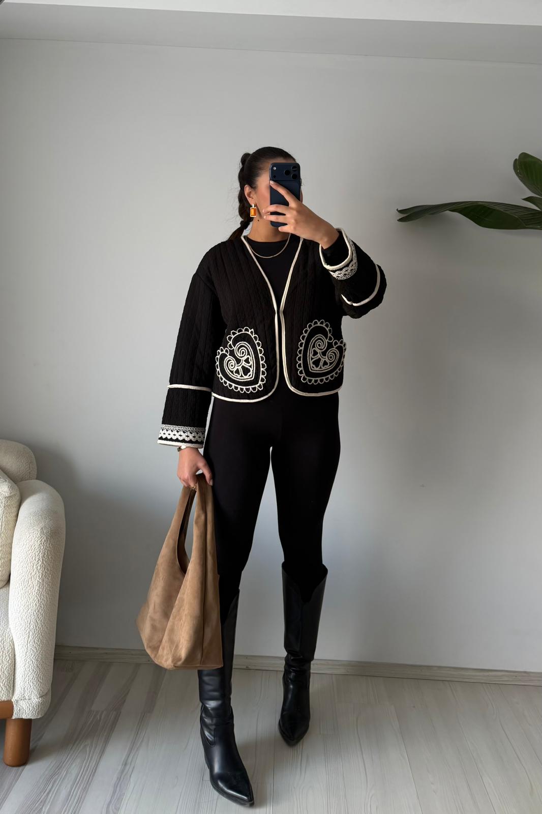 Folk Nakış Detaylı Kısa Ceket