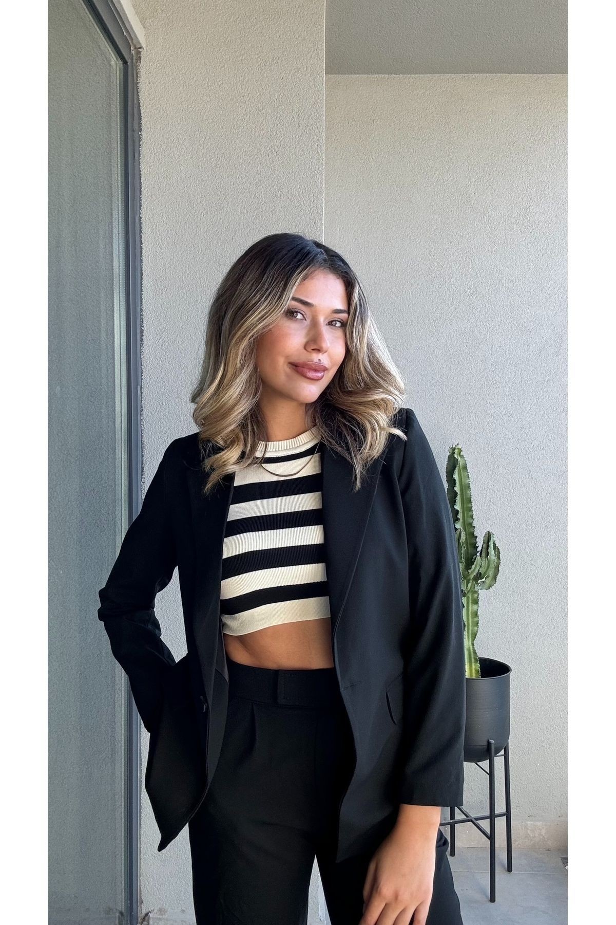 İçi Astarlı Tek Düğmeli Blazer Ceket