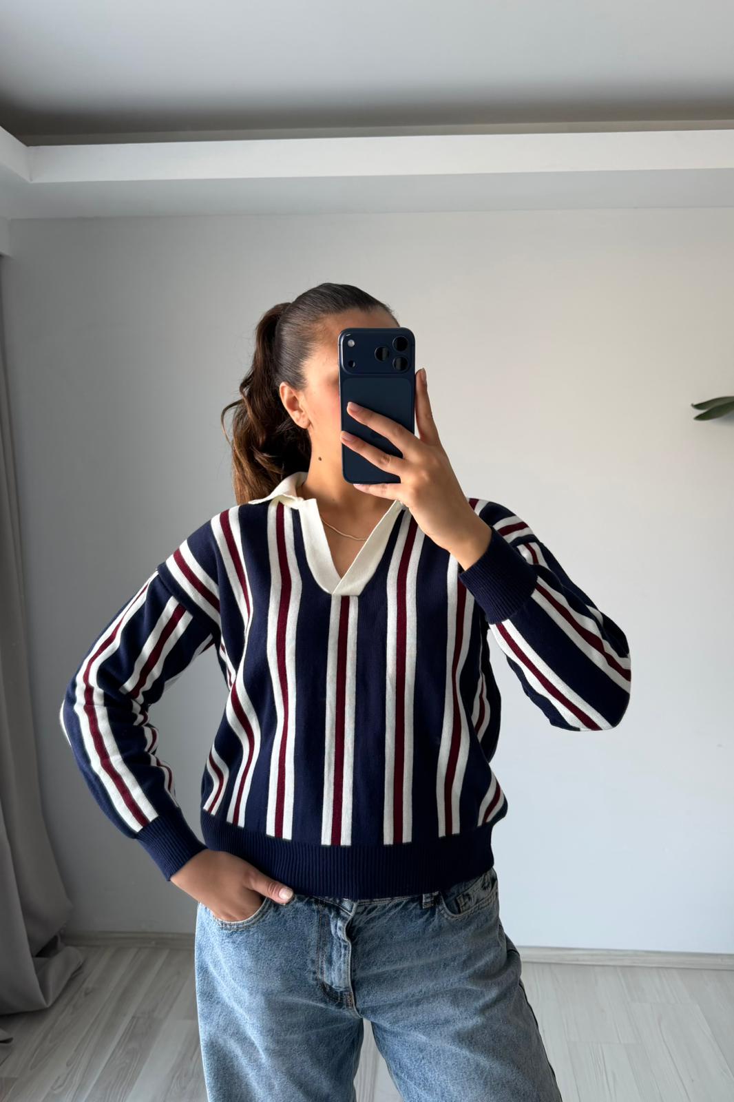 V Yaka Çizgi Triko – Lacivert