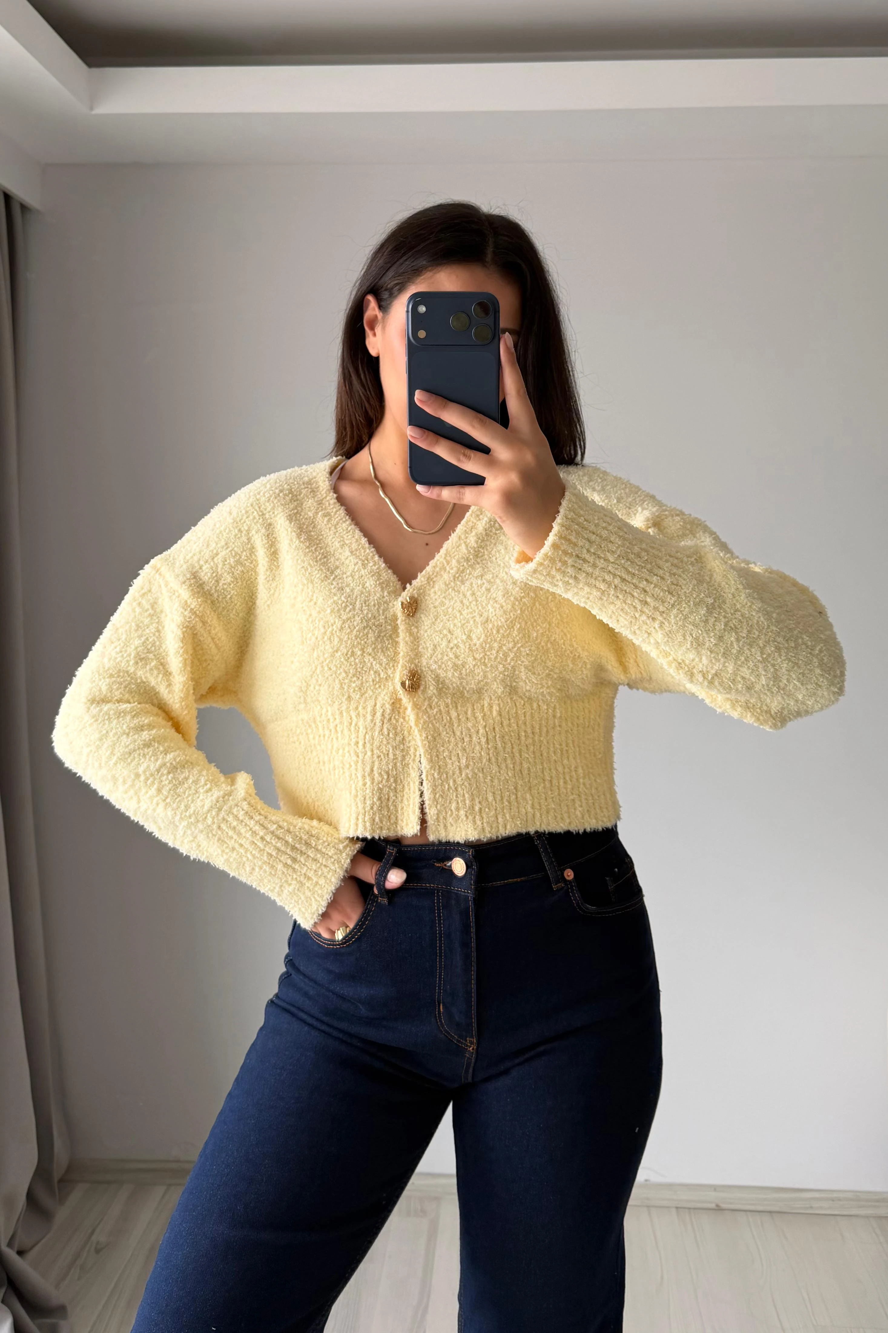 Soft Dokulu Kısa Triko Hırka