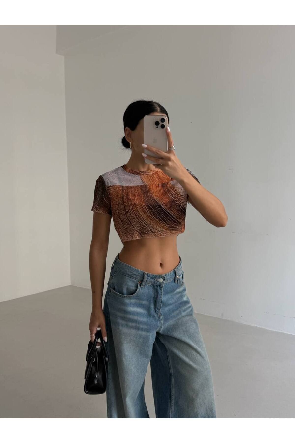 Doku Desenli Transparan Crop Bluz – Kahve Tonları