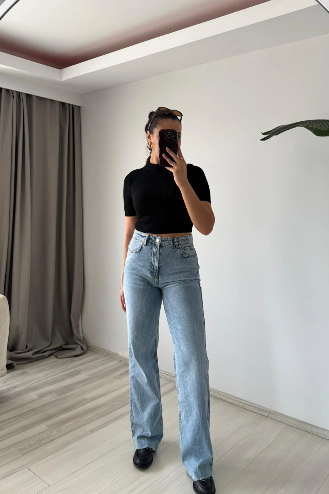 Yüksek Bel Düz Paça Jean