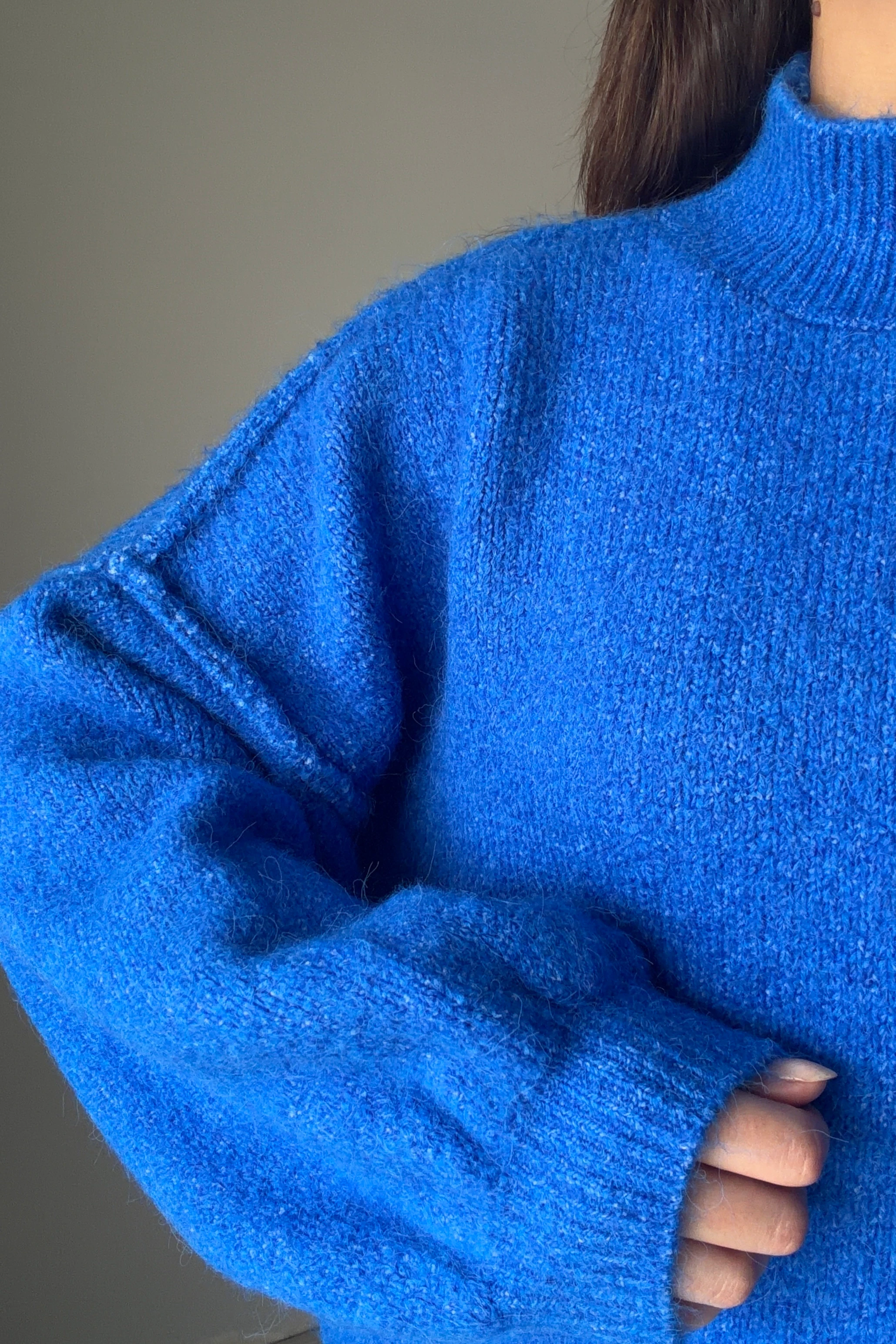 Yumuşak Doku Balon Kol Triko Kazak