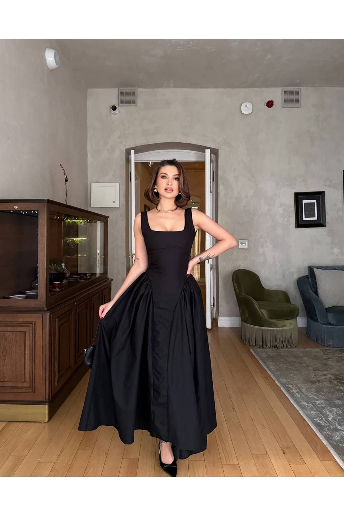 Kare Yaka Kuşaklı Drapeli Poplin Midi Elbise – Siyah & Bordo - siyah
