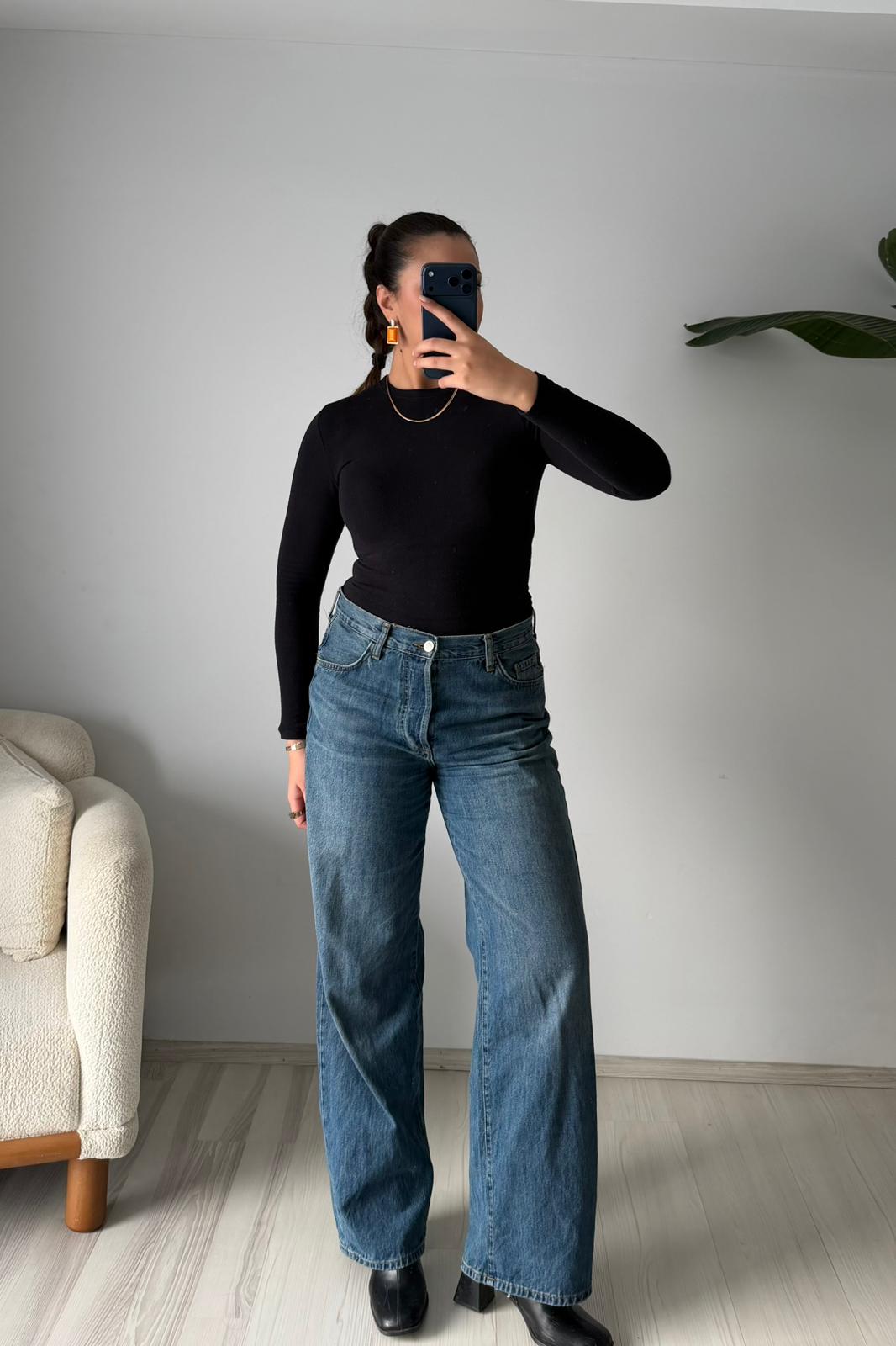 High Rise Wide Leg Jean