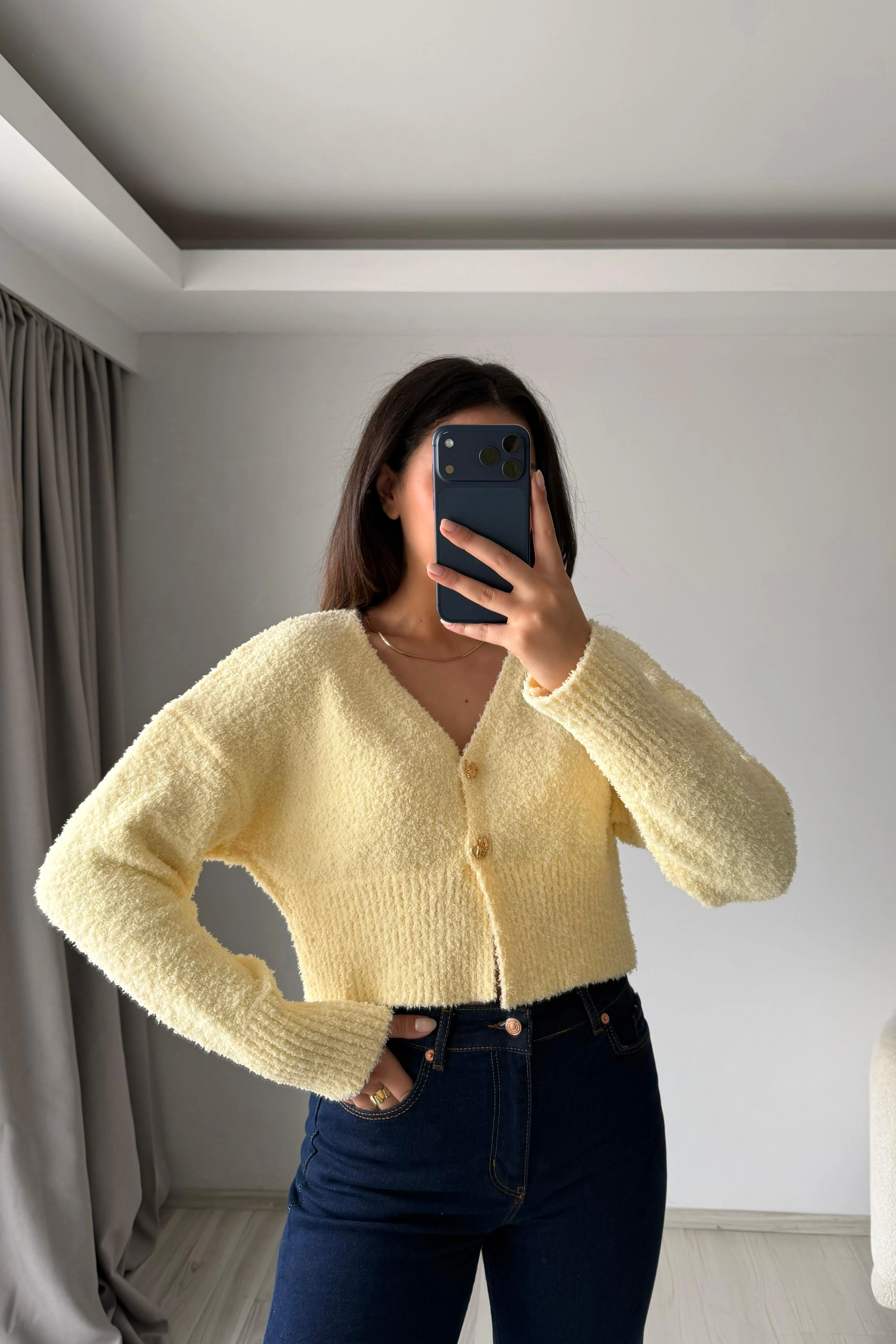 Soft Dokulu Kısa Triko Hırka