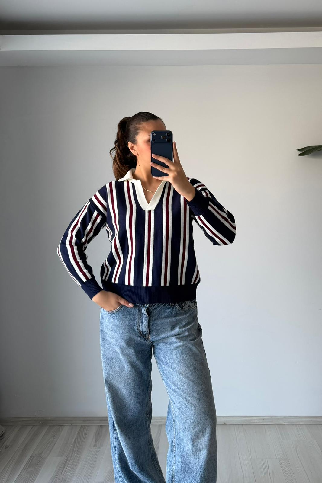 V Yaka Çizgi Triko – Lacivert