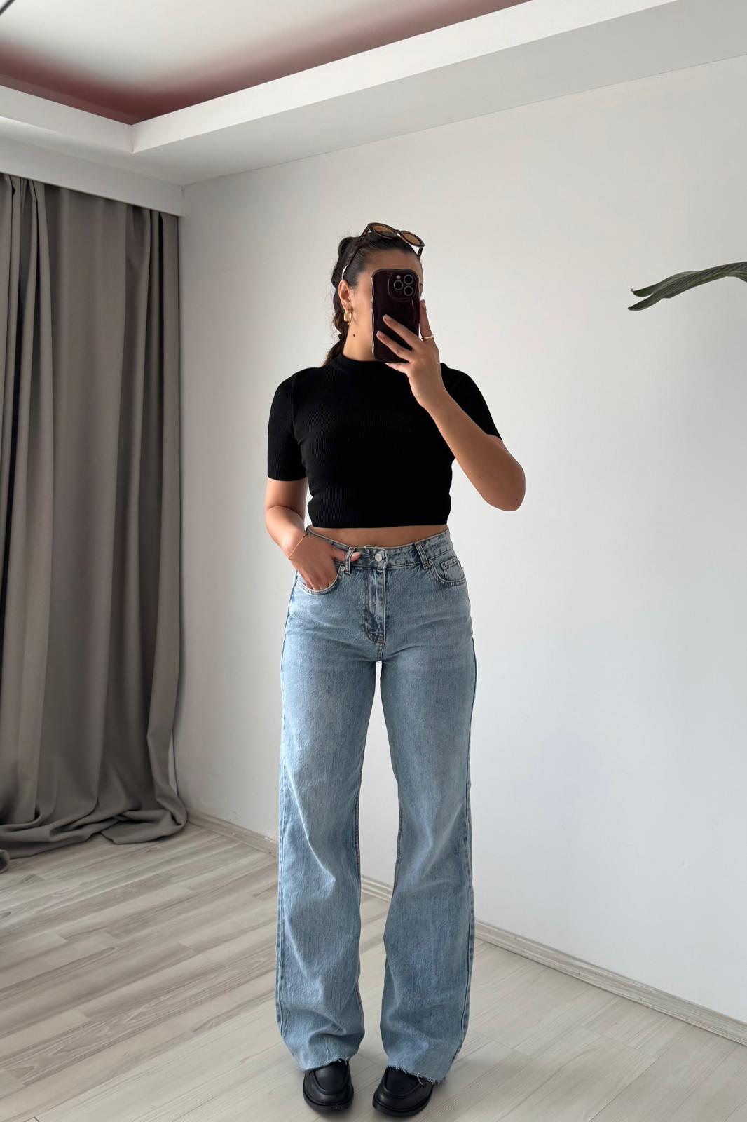 Yüksek Bel Düz Paça Jean