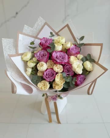Royal Blush çardak gül aranjmanı