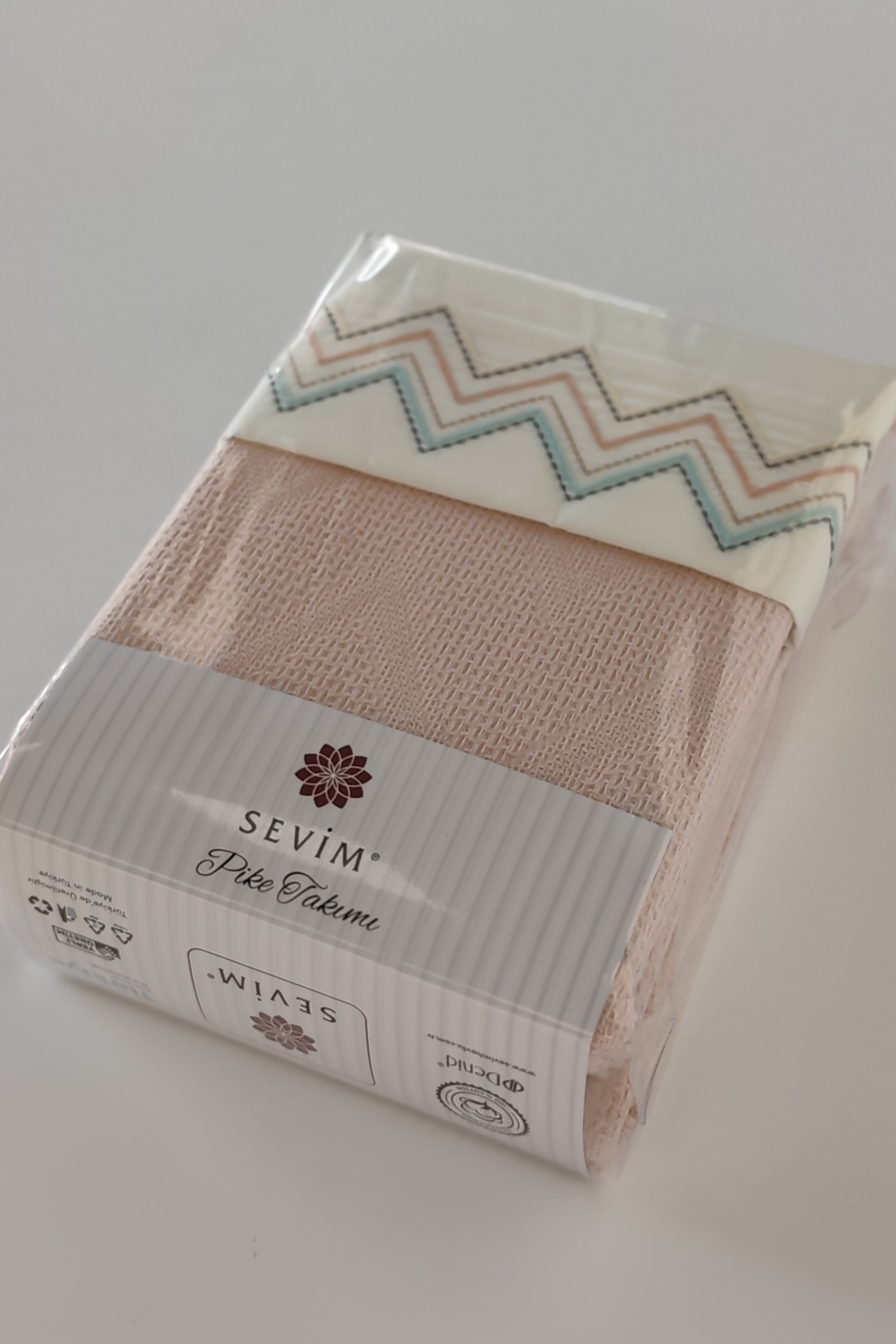 Çift Kişilik Saçaklı Waffle Pike Takımı-4 Parça & Çeyizlik Petekli Pike Seti-Delfina - pudra