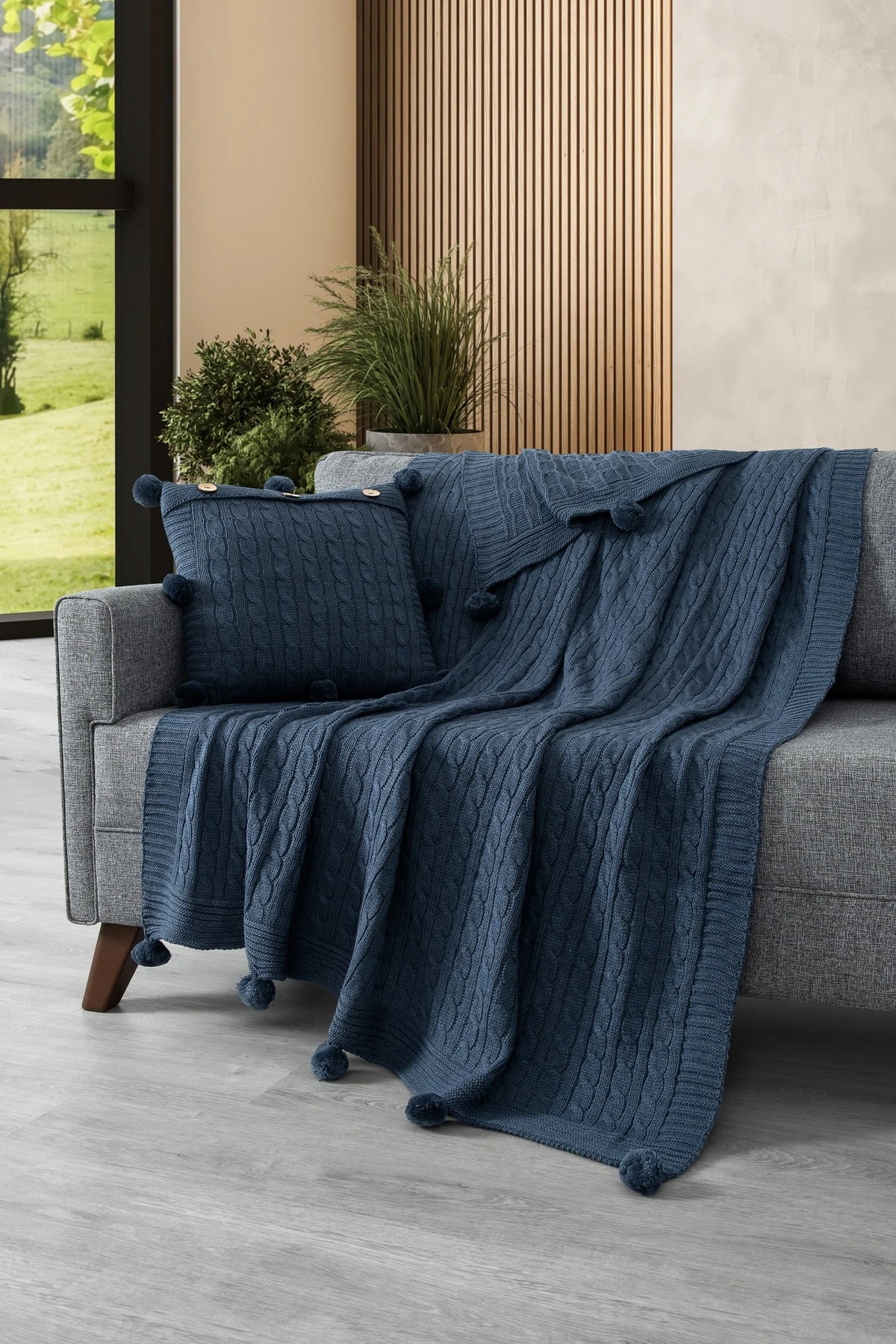 2'li Takım Ponponlu Triko Örme Kırlent Kılıfı & TV Battaniyesi- Omuz & Koltuk Şalı Seti - indigo