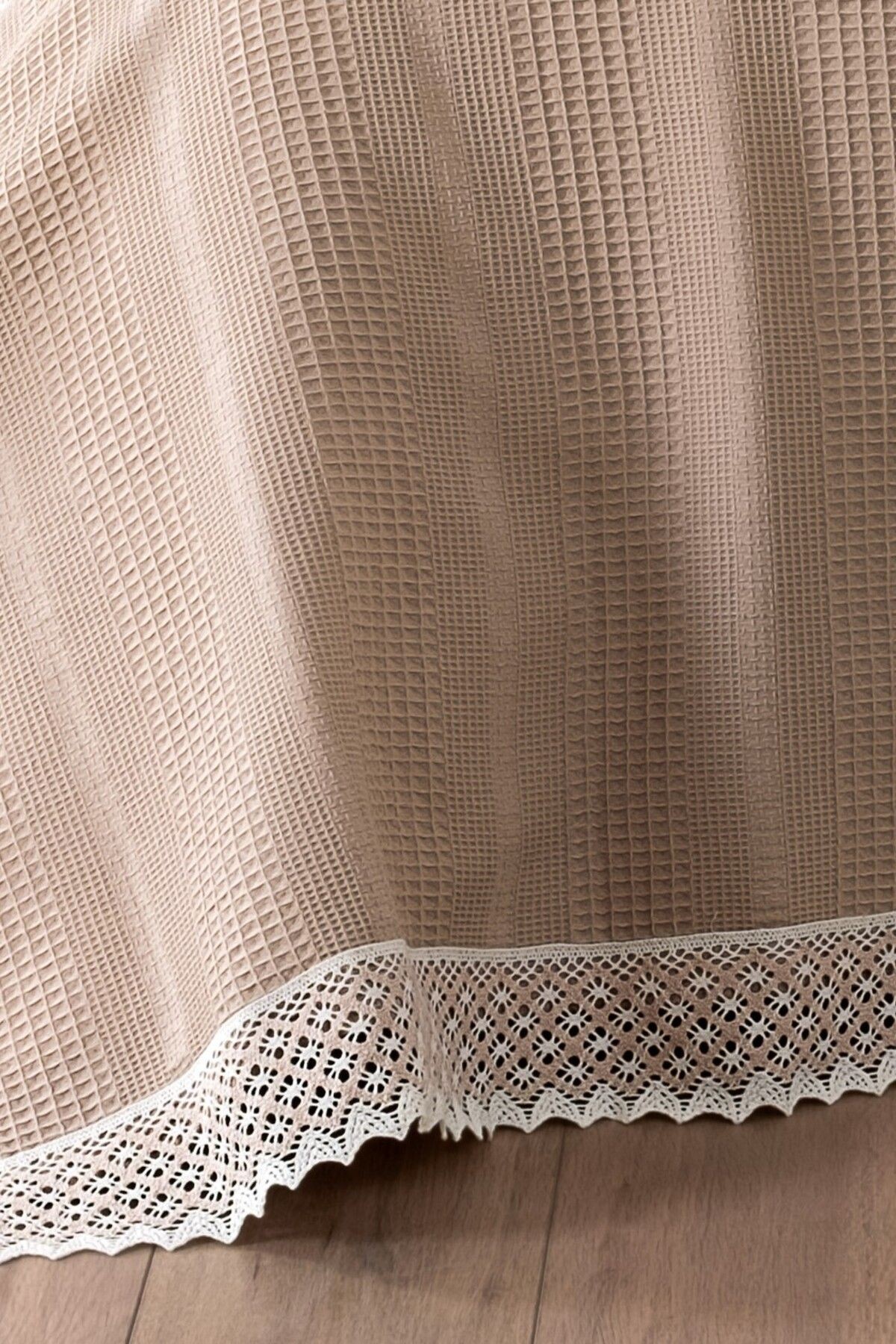 Tek Kişilik İki Renkli Kopanaki Dantelli Petek Pike - Waffle Dokuma -160x230 cm-Kapuçino