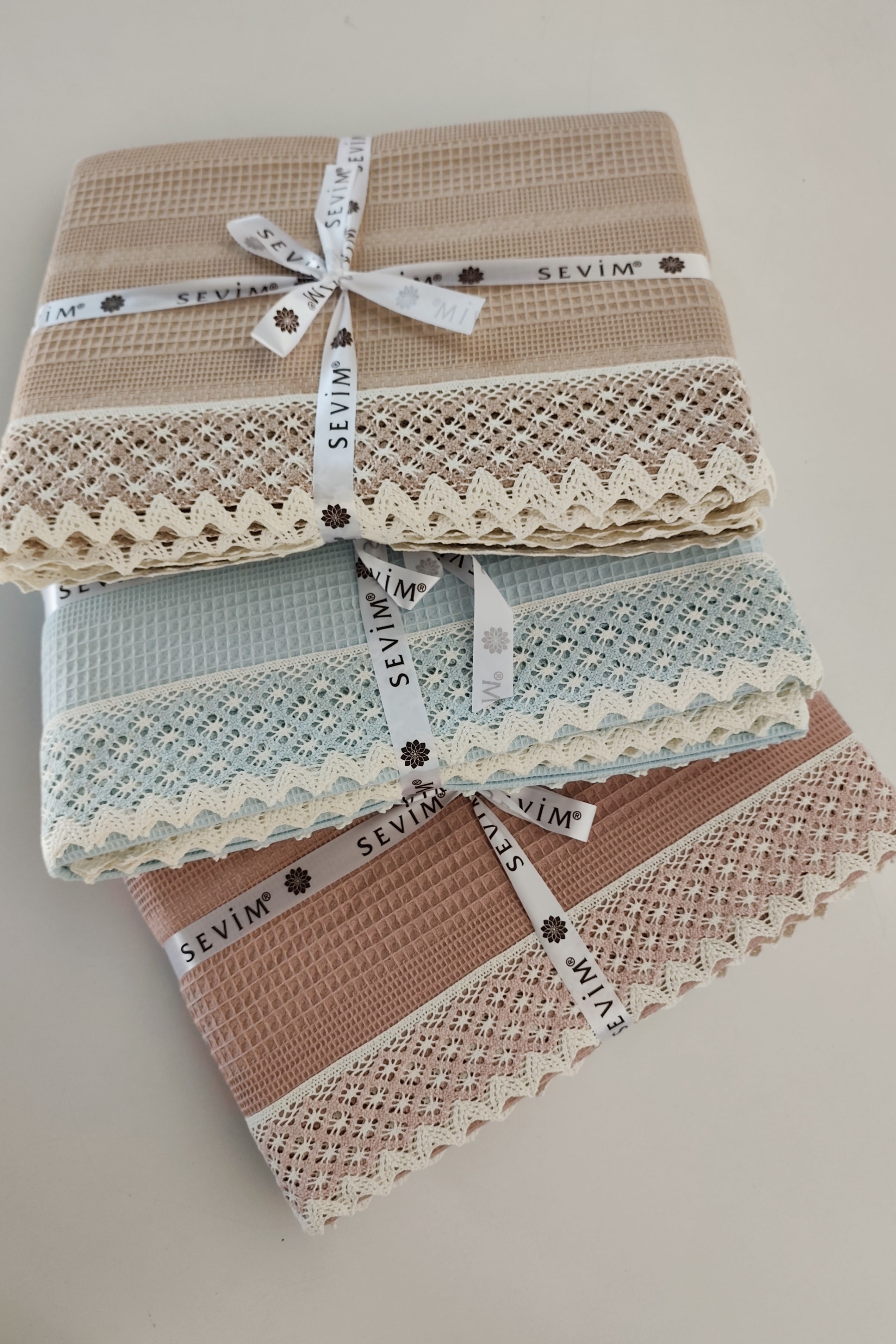Kopanaki Dantelli Çift Kişilik Pike-210x230 cm - Bebe Mavisi