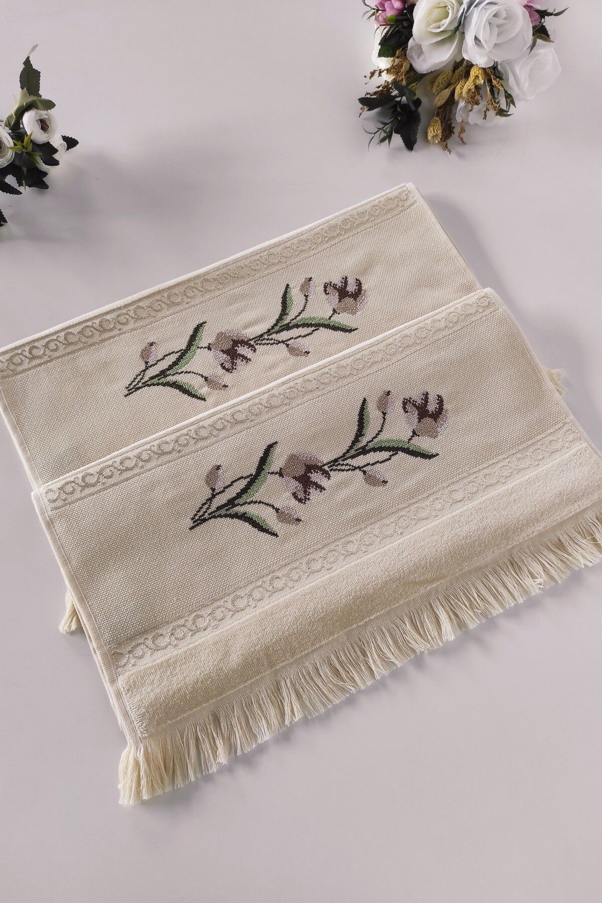 Kanaviçe Nakışlı Güllü Kadife El Yüz Havlusu Seti-2'li - 50x90 Cm - cappuccino