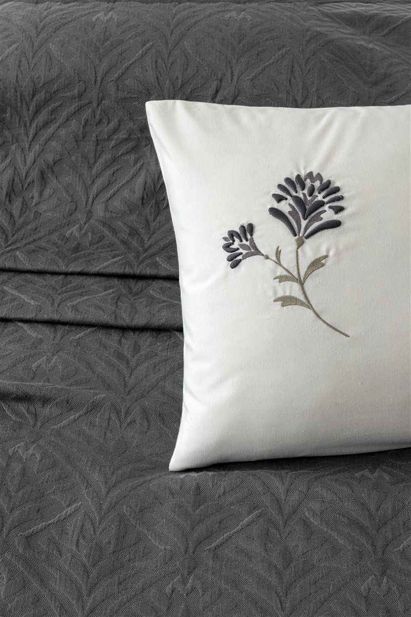 Tivoli Nakışlı Pike Takımı- Jakarlı Pike Yatak Örtüsü-Daniela-220x240 cm - antrasit