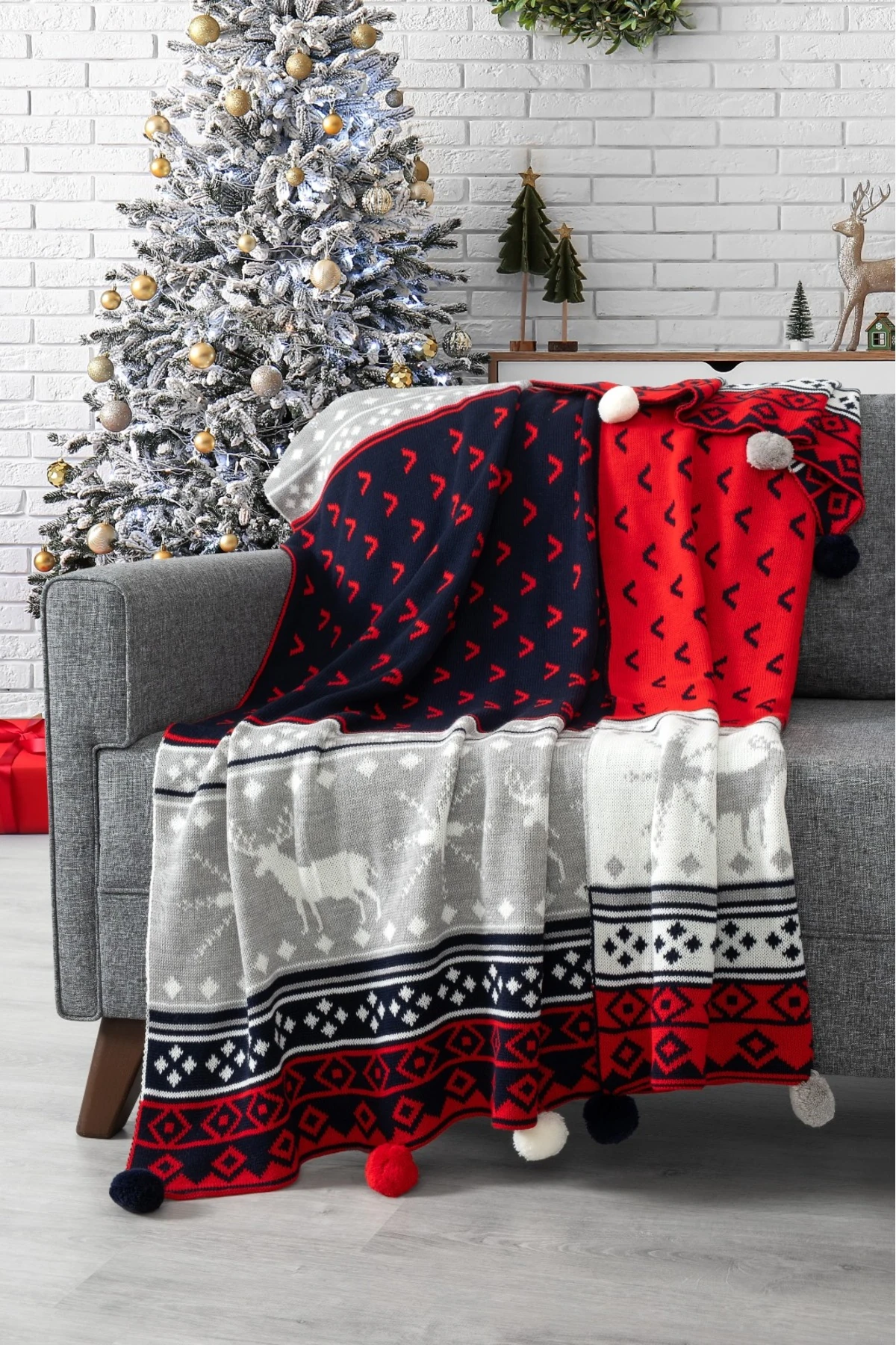 Yılbaşı Desenli Ponponlu Triko Örme Tv Battaniyesi–Yılbaşı Hediyesi-130x170 cm