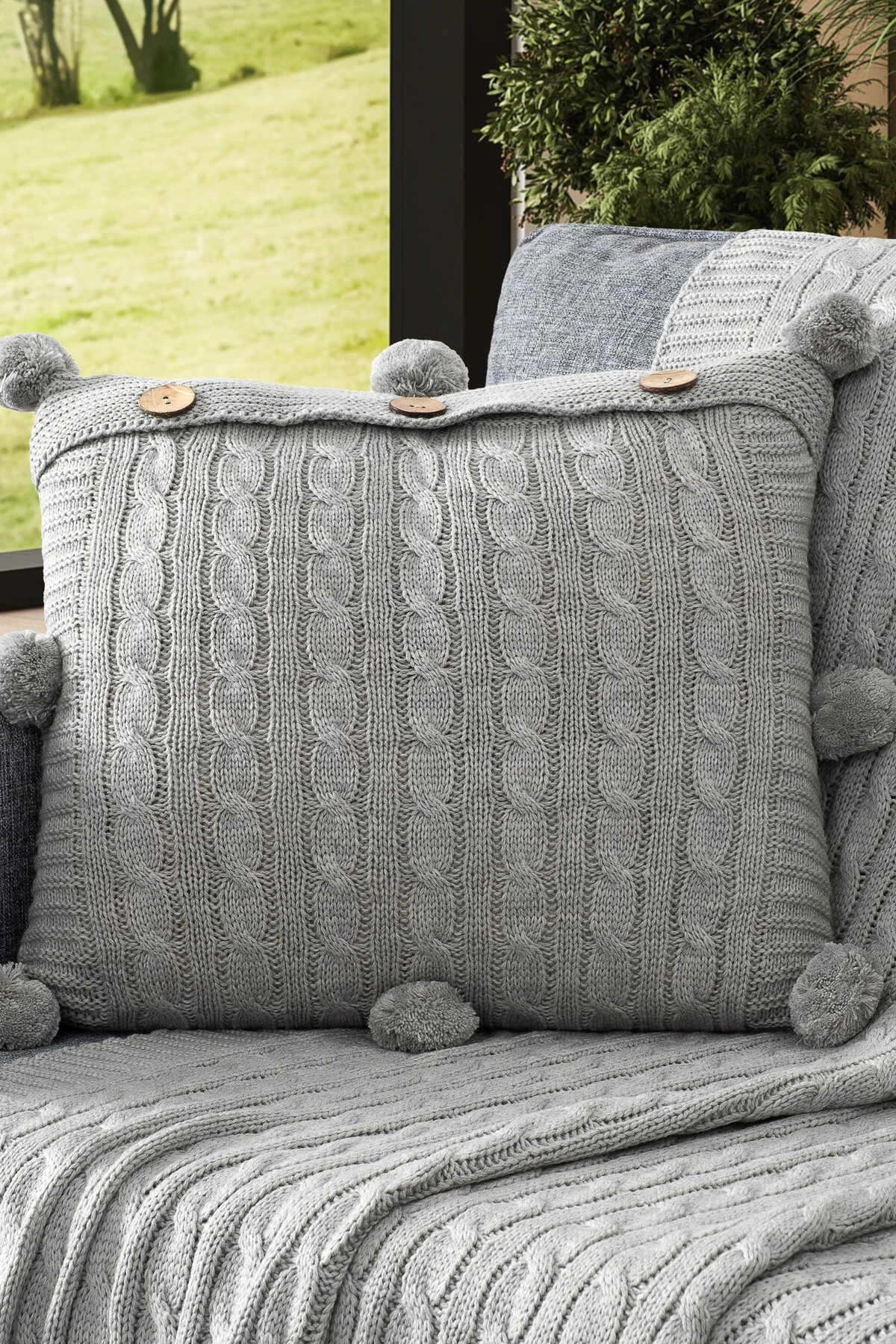 Ponponlu Triko Örme Kırlent Kılıfı - 40x40 cm Kare Yastık Kılıfı - açık gri