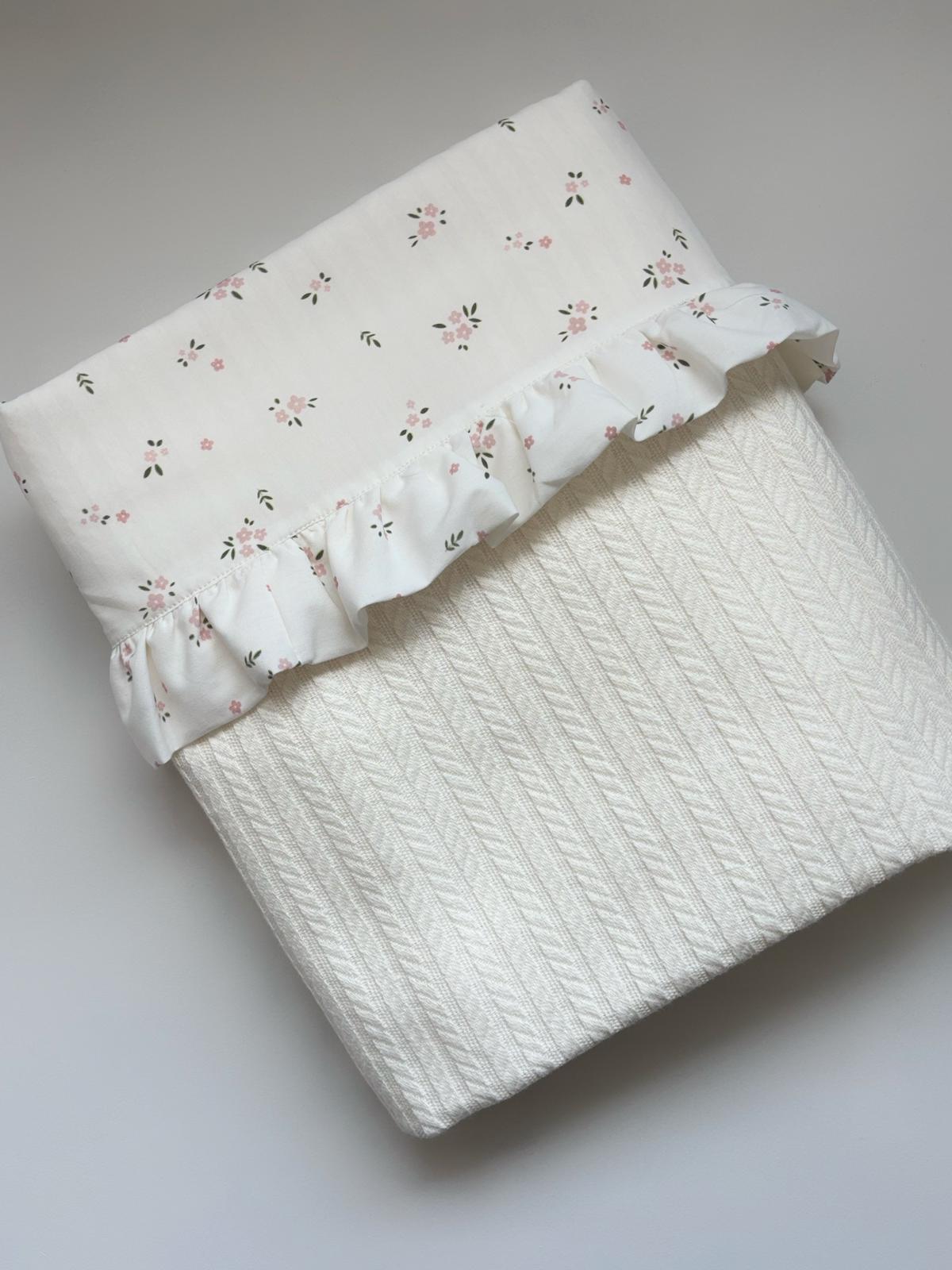 YASTIK KILIFLI PİKE TAKIMI BLUSH GARDEN