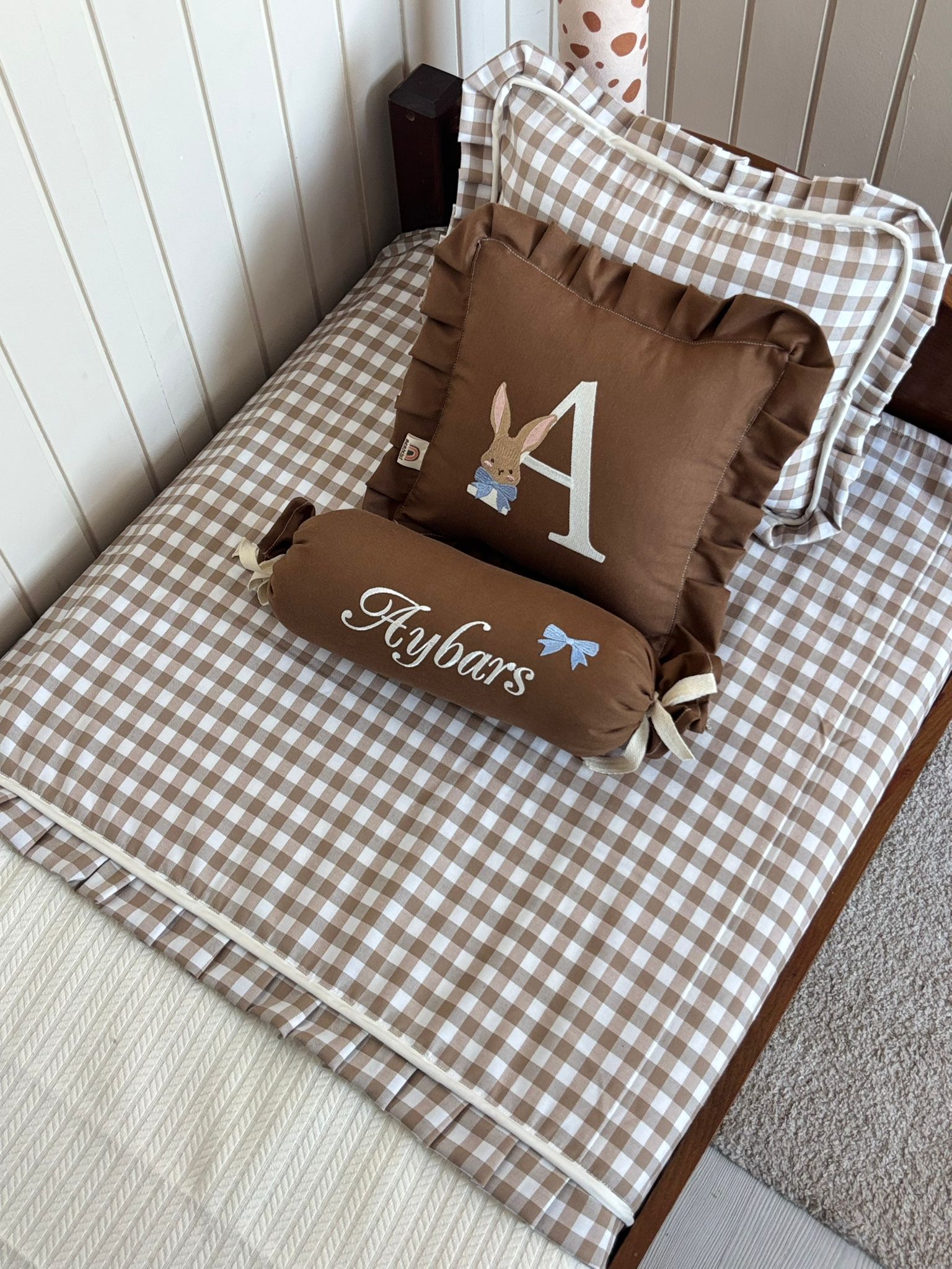 YASTIK KILIFLI 4'LÜ PİKE TAKIMI PAPYONLU TAVŞAN KAHVE