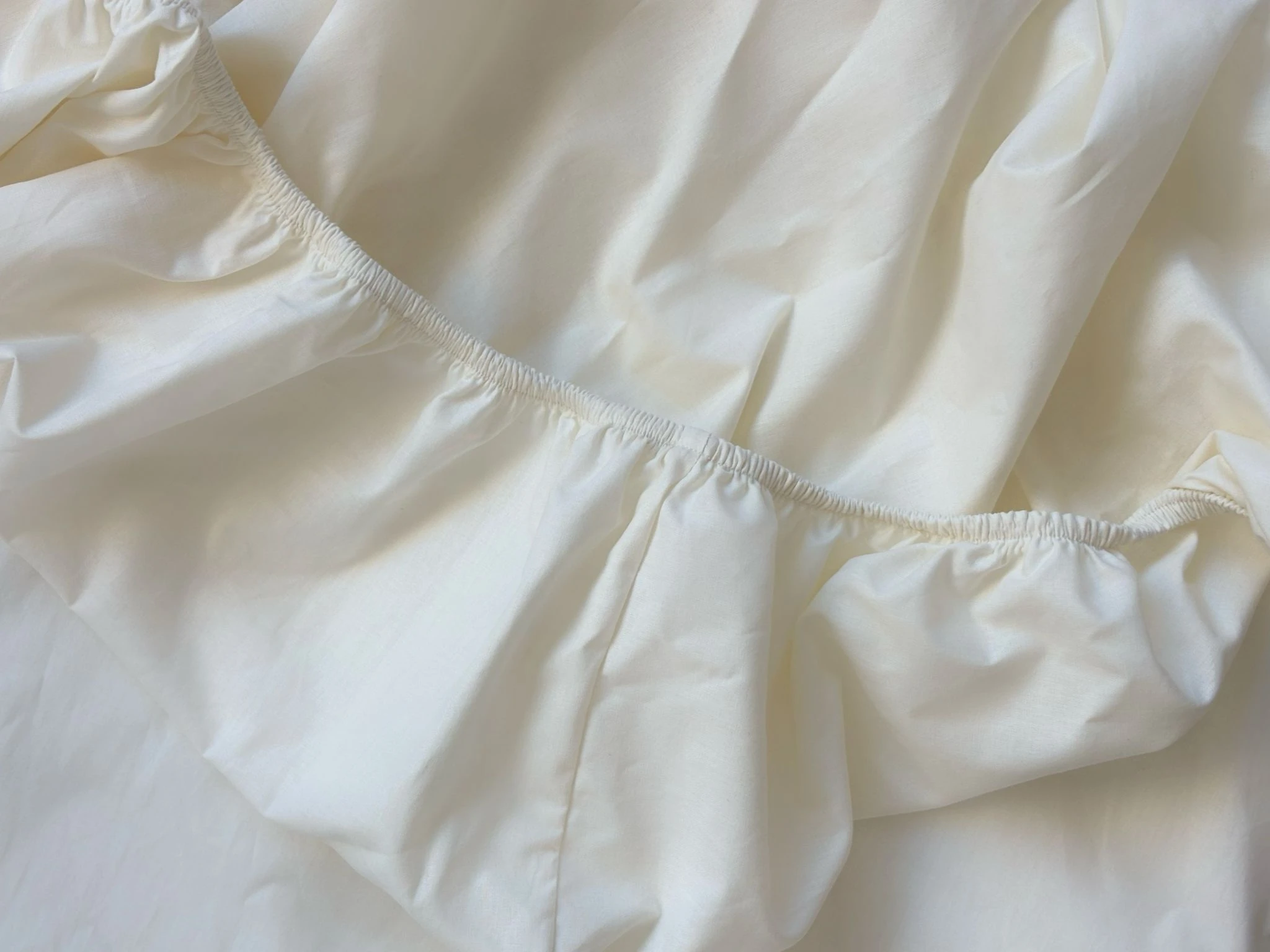 LASTİKLİ ÇARŞAF TAKIMI- EKRU 