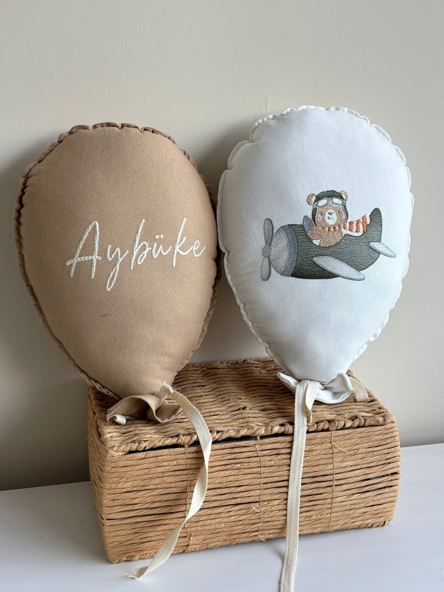 NAKIŞ BALON 2'Lİ UÇAKLI AYI - SÜTLÜ KAHVE