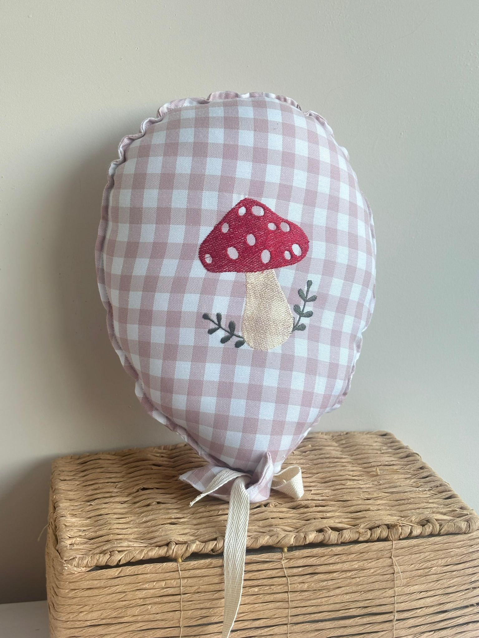 MUSHROOM TEKLİ NAKIŞ BALON - GÜLKURUSU PÖTİKARE DEV MANTAR
