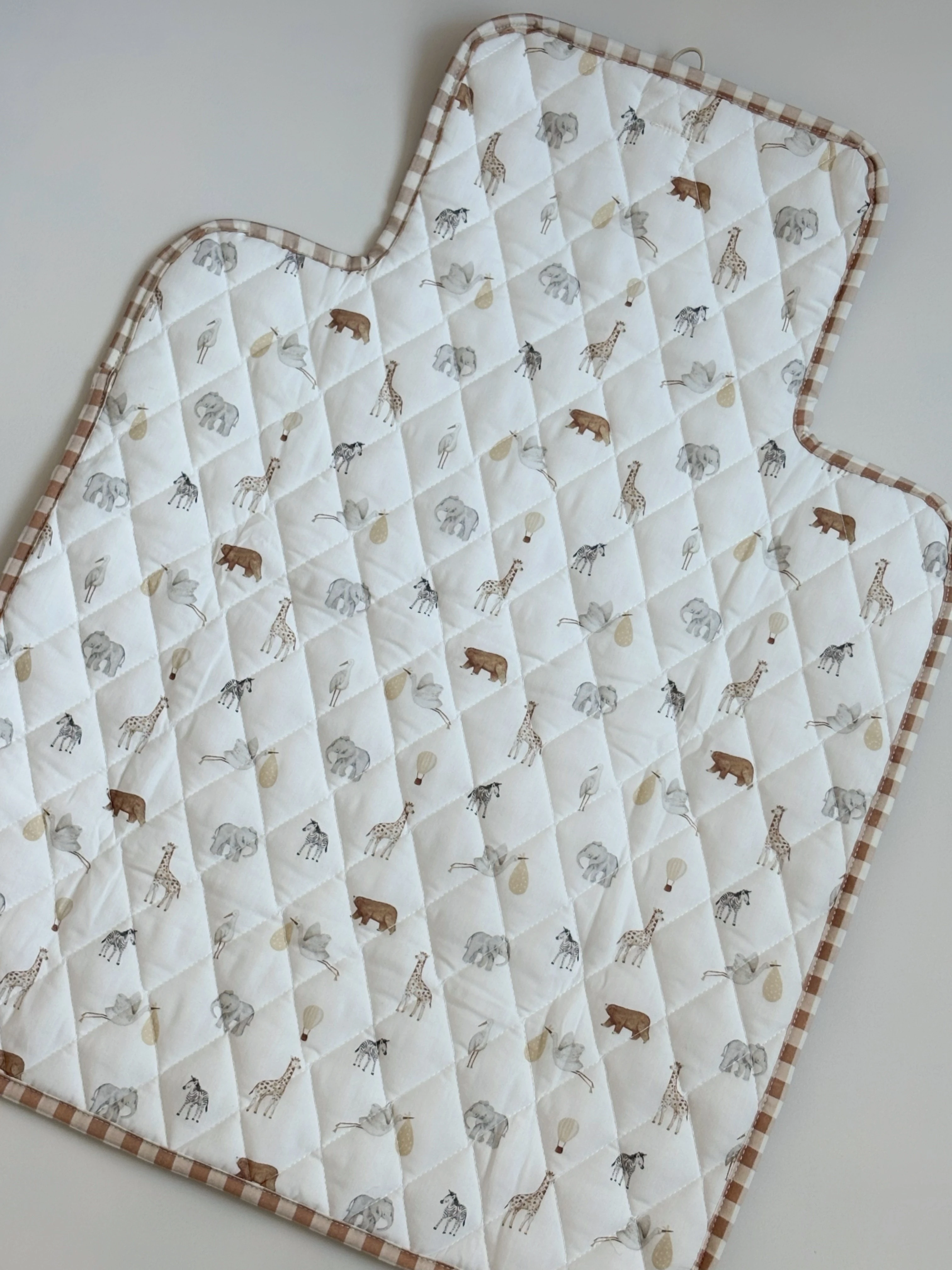 BEBEK KATLANABİLİR ALT DEĞİŞTİRME MATI LİTTLE SAFARİ