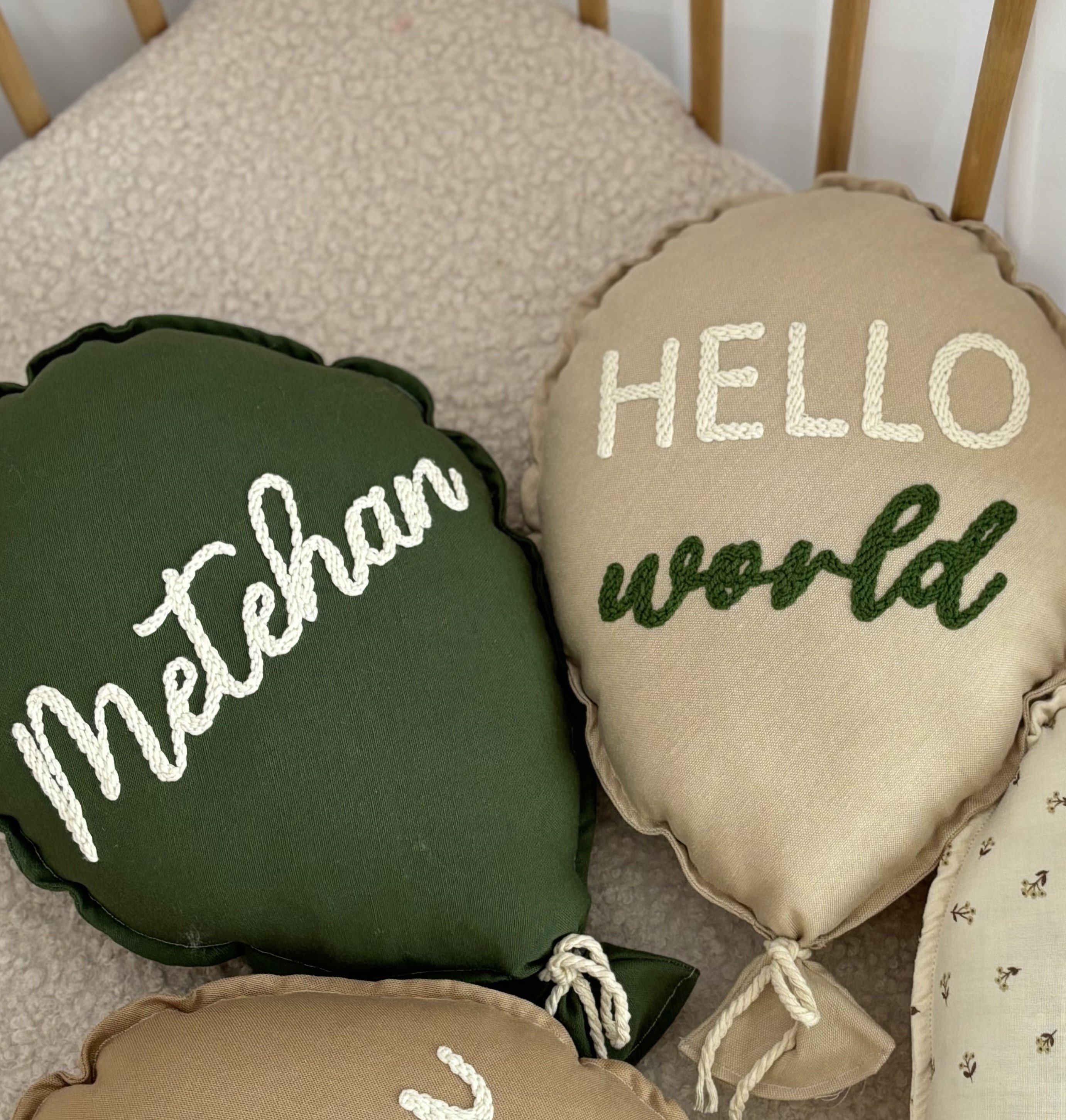 YEŞİL BEJ HELLO WORLD 2Lİ BALON TAKIM