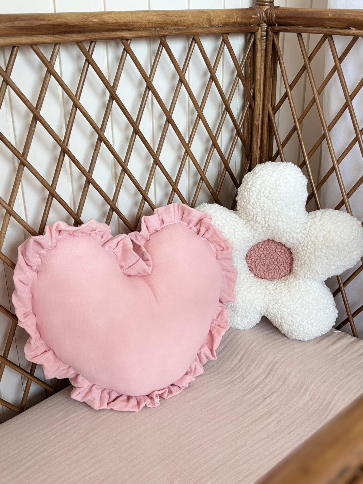 PEMBE KALP YASTIK - 1 ADET KALP-1 ADET PAPATYA YASTIK