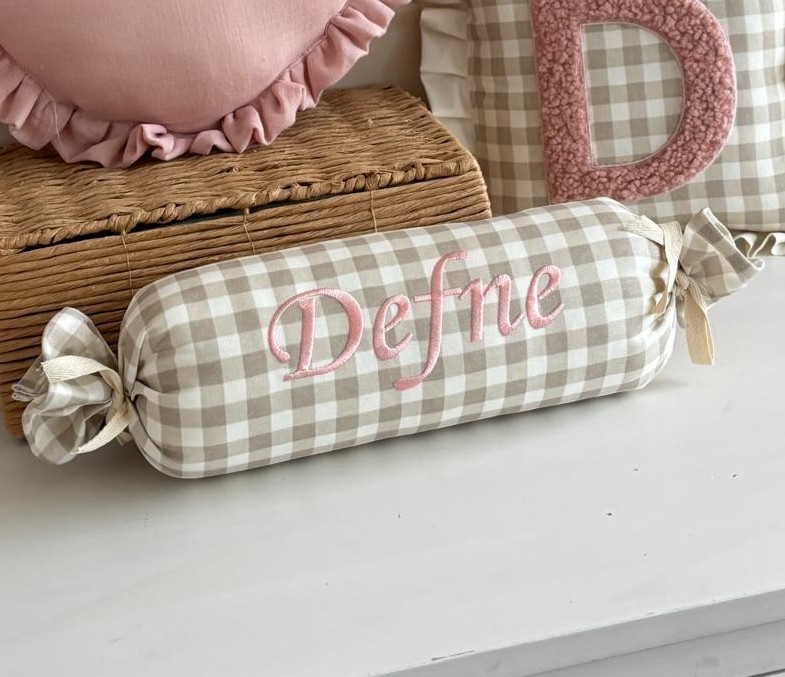 ŞEKER YASTIK DESENSİZ İSİMLER - BEJ- SOFT PEMBE İŞLEME