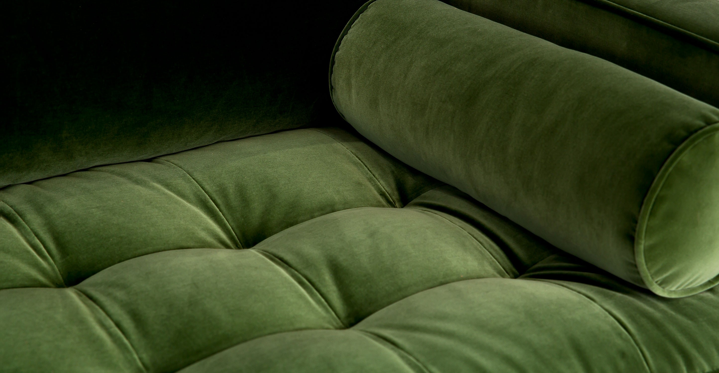 Molis Sofa, Velvet - InNature Home -  Molisa Sofa, Green