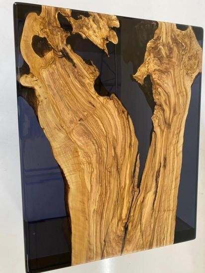 Custom Olive Wood Resin Coffee Table – Live Edge Waterfall Design | INNATURE Home