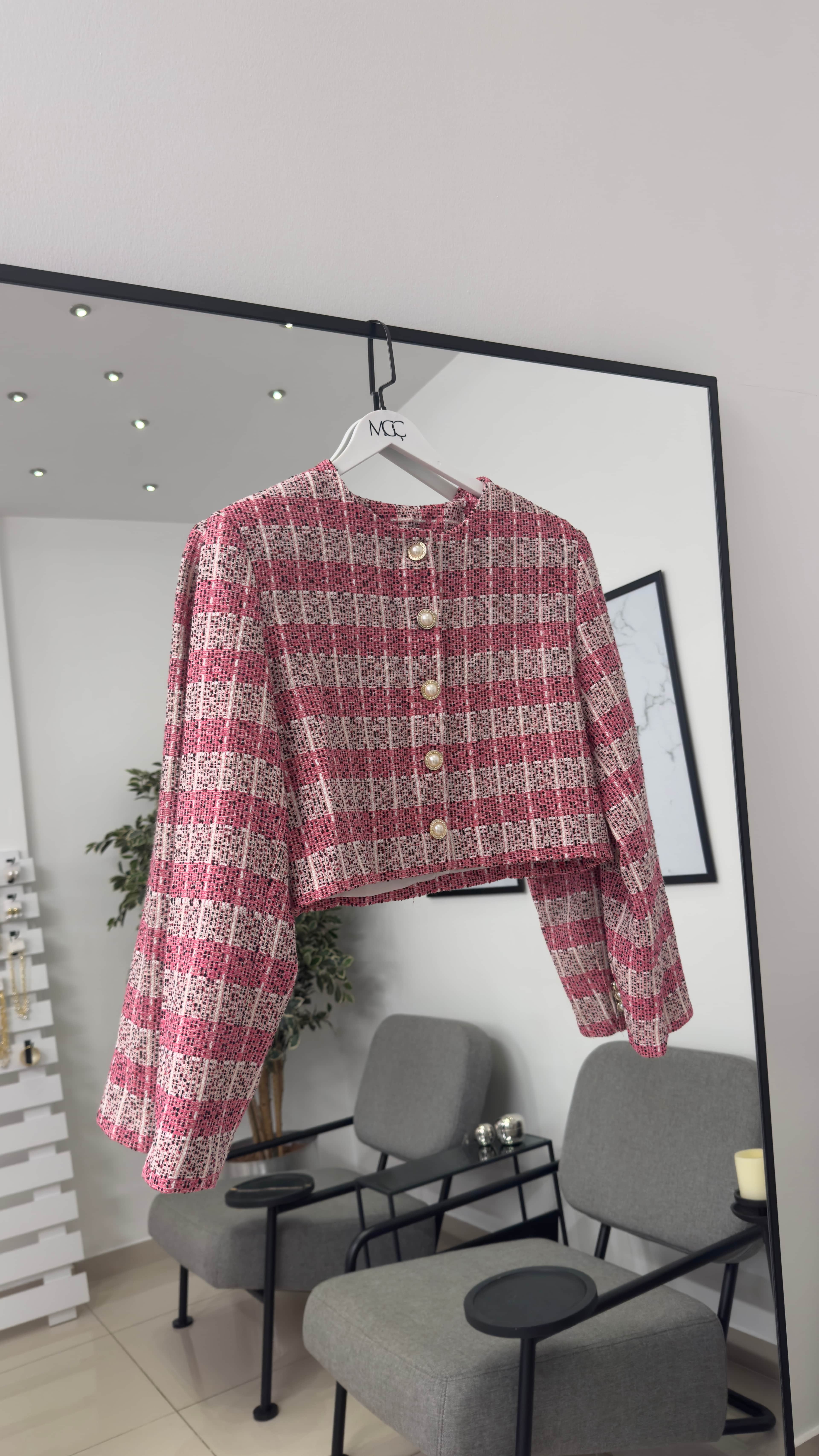 Ekose Pembe Cep Detaylı Mini Ceket