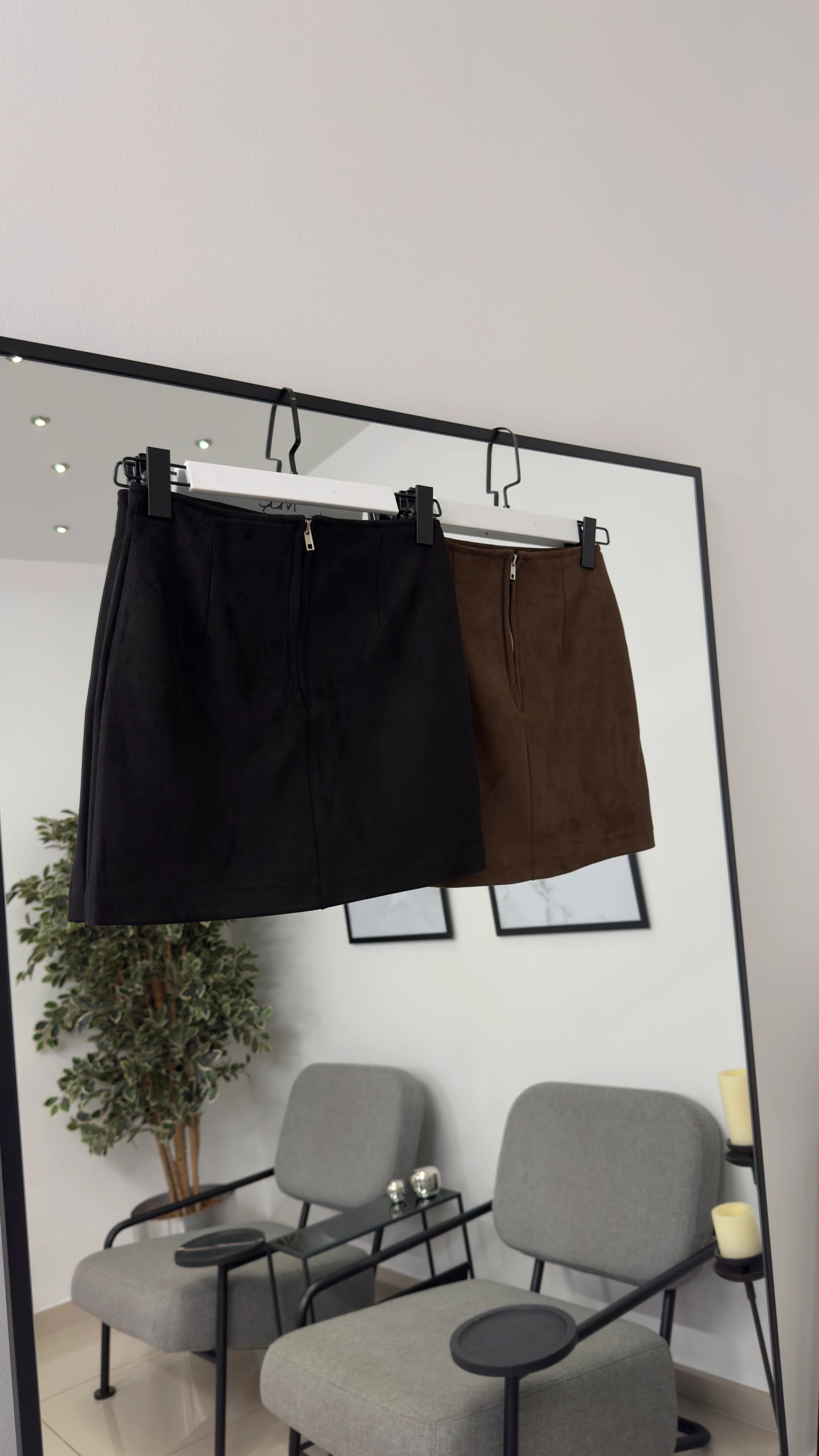 Süet Mini Etek- Siyah/Kahve