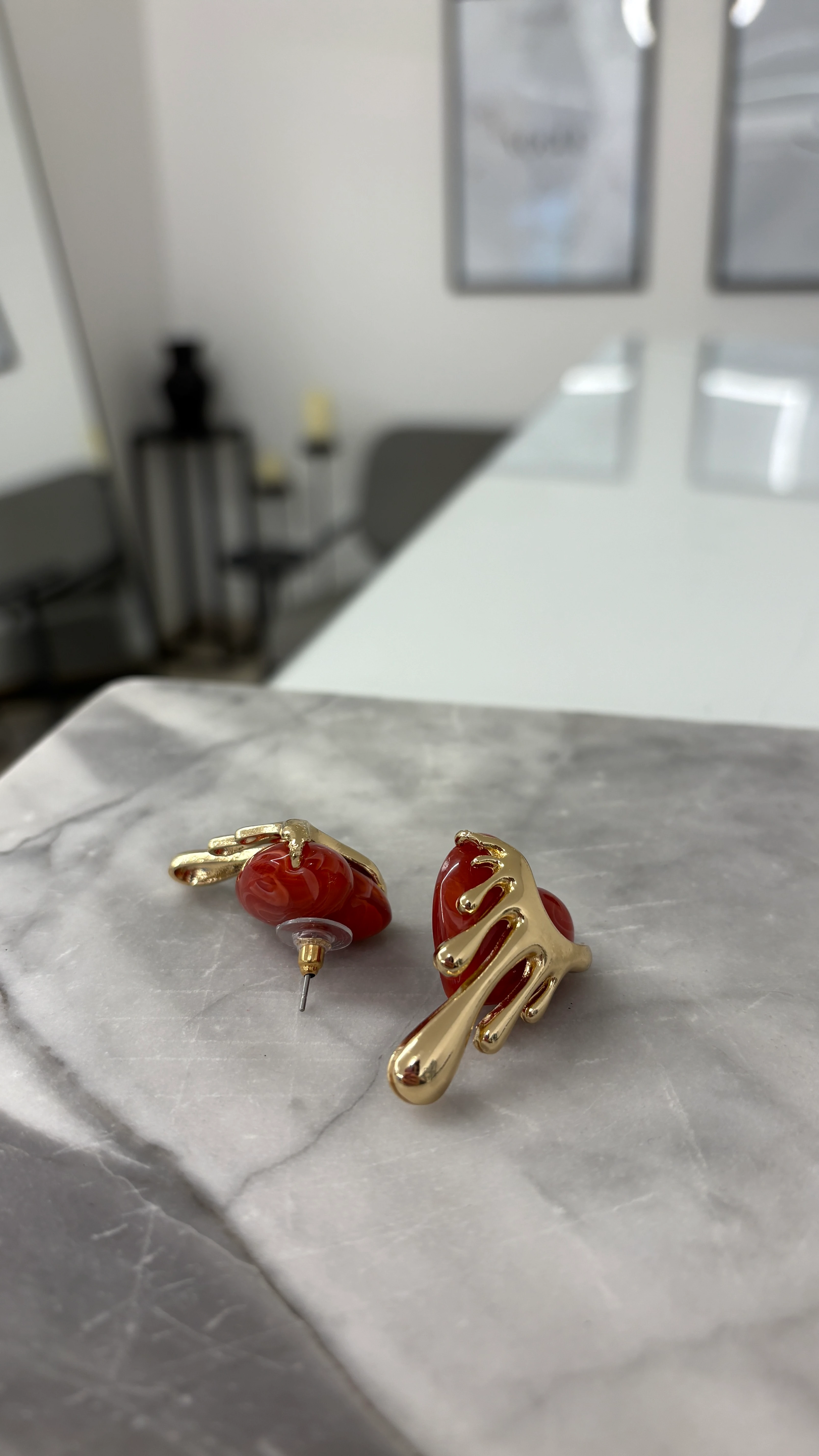 Kırmızı Kalp Damlayan Küpe