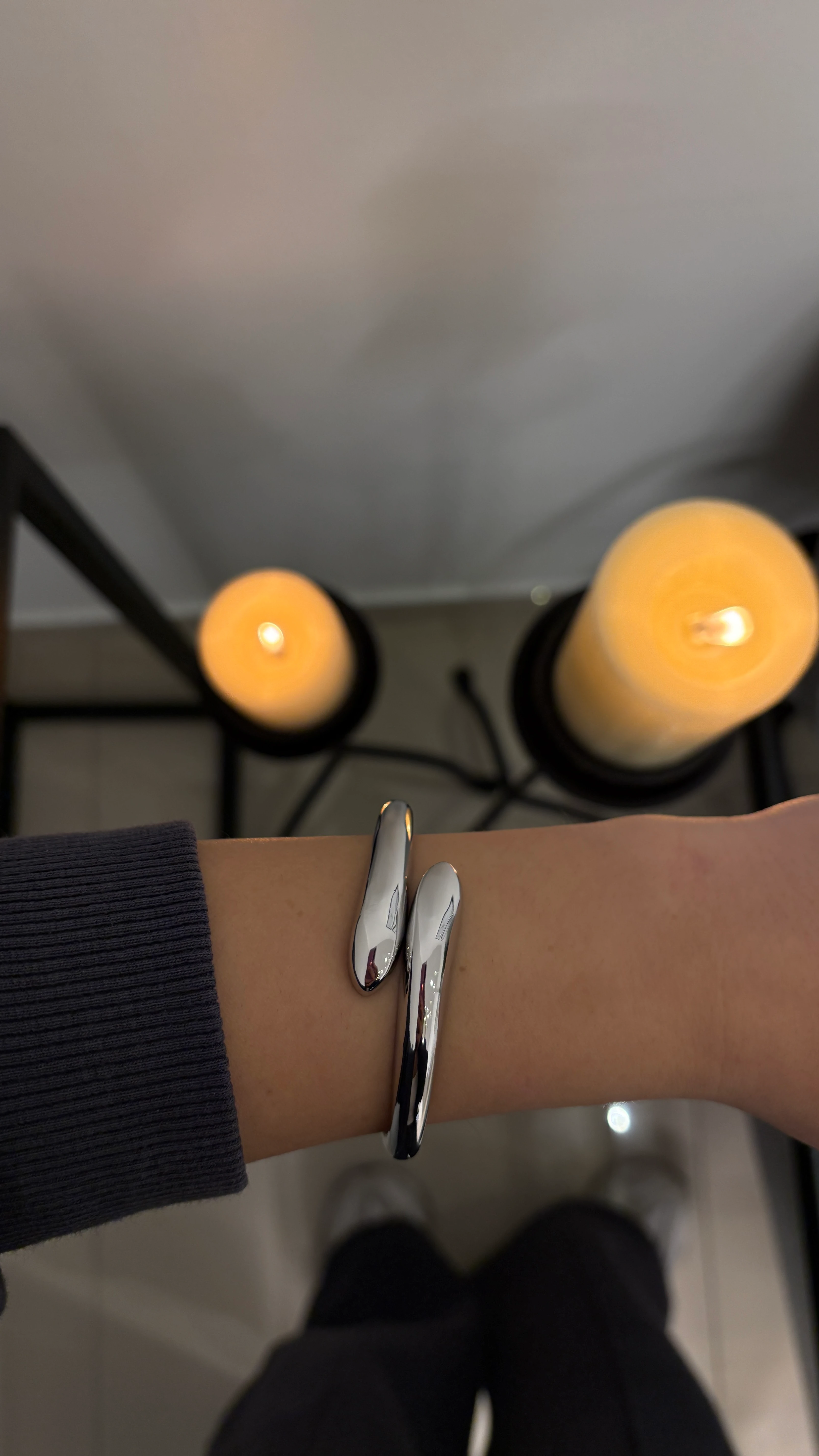 Gümüş Sarmal Kelepçe Bileklik